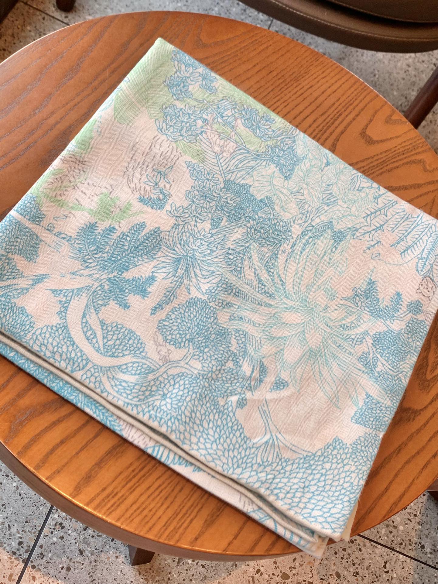 Hermes - Премиальный двусторонний квадратный шарф - 140 см - 70% кашемир - 30% шелк - 1 шт.