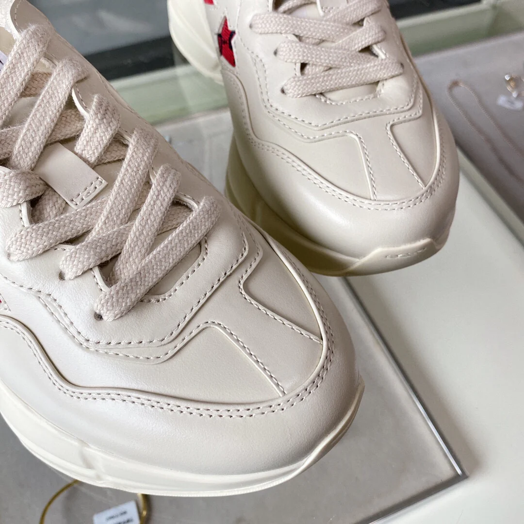 Gucci - Кроссовки в стиле 