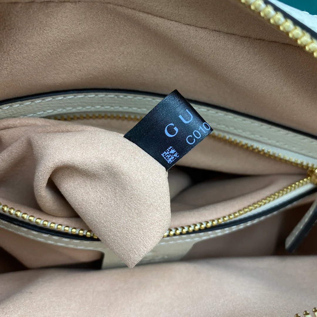 Сумка для фотоаппарата Gucci 1955 с пряжкой в ??виде подковы - 2 шт.