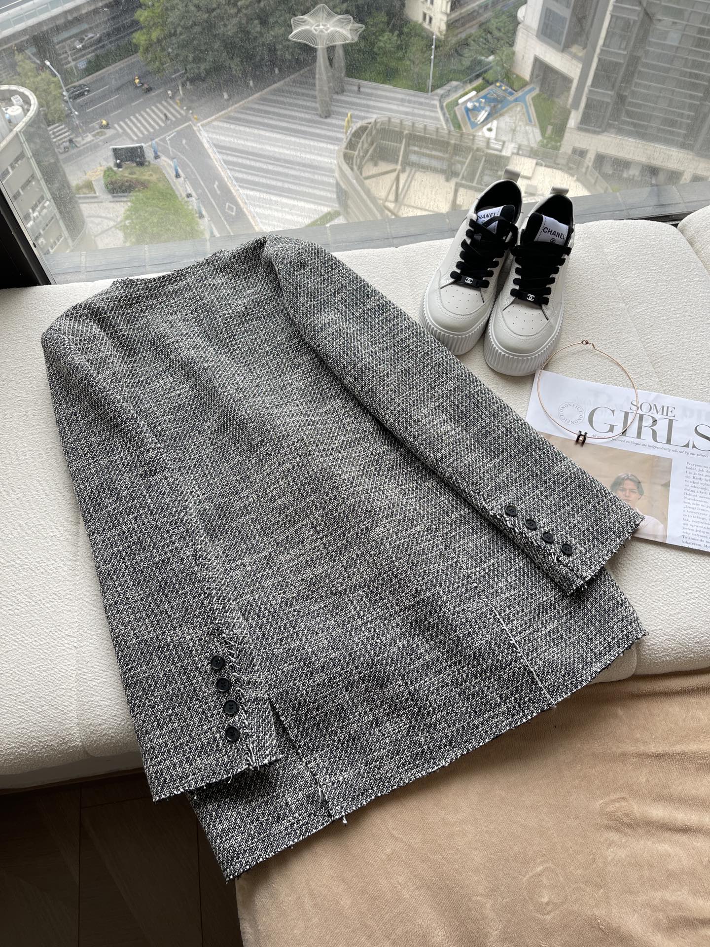 Костюм Chanel 2403 - Light Years Away