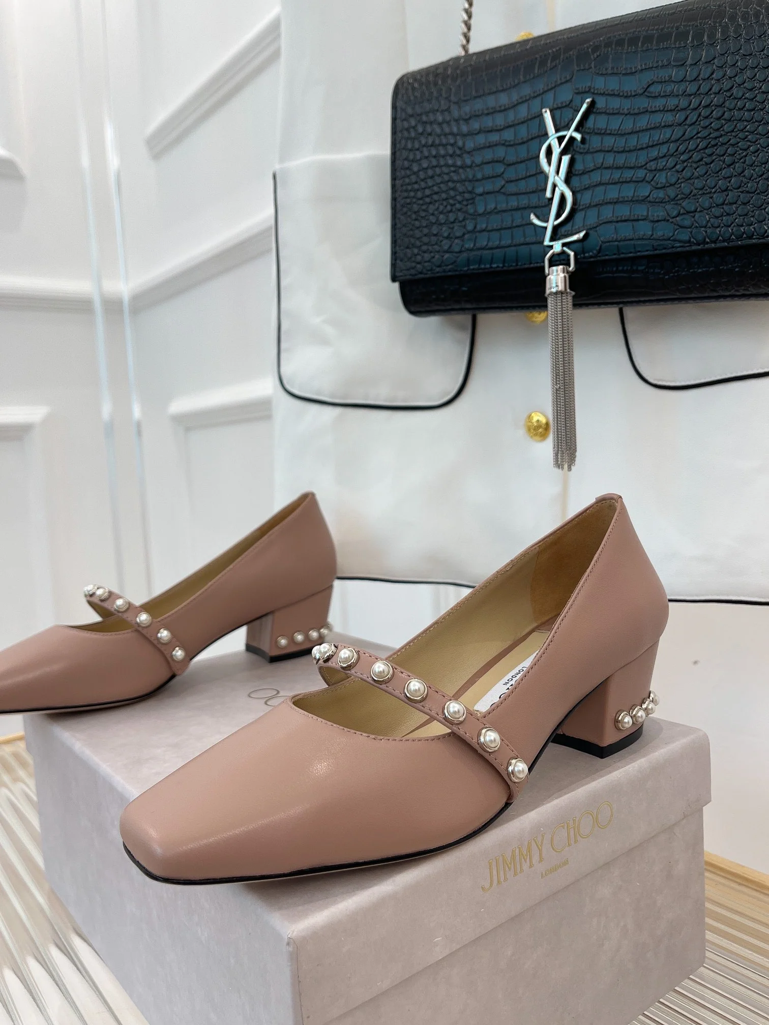 Jimmy - Новинки начала осени 2022 года - Балетки Pearl