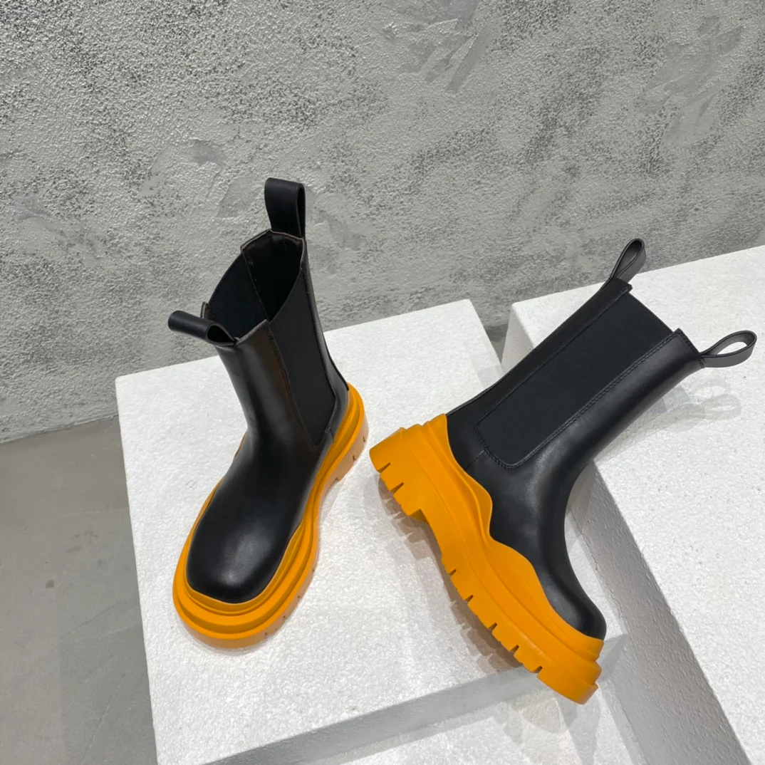 BV-22ss - Британские ретро-сапоги до середины икры - Унисекс - Черные с оранжевой подошвой