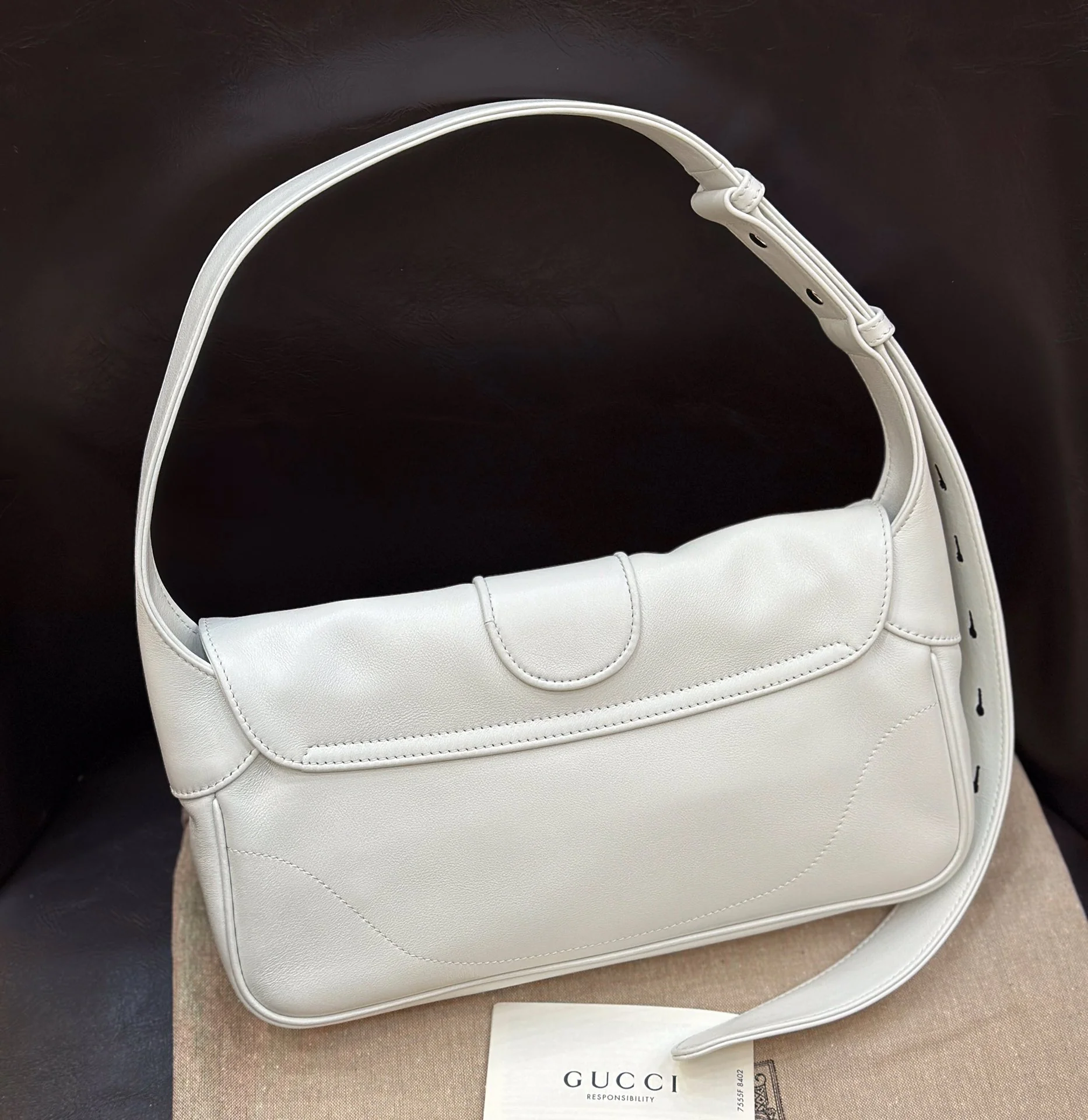 Классическая сумка Gucci через плечо/под мышкой - белая