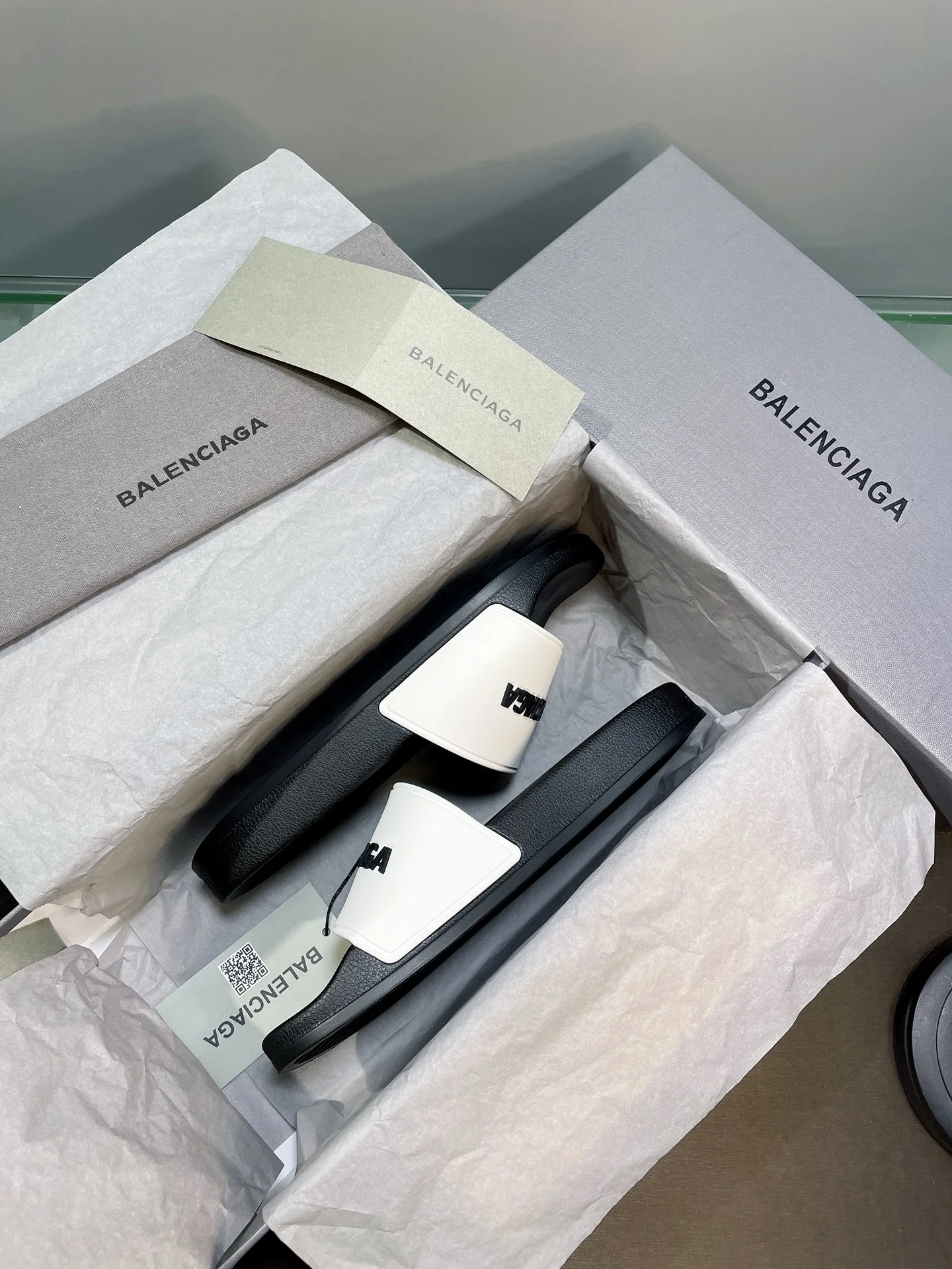 Balenciaga - Новая модель 2022 года - Тапочки с эффектом памяти и улучшенной упругостью - 7