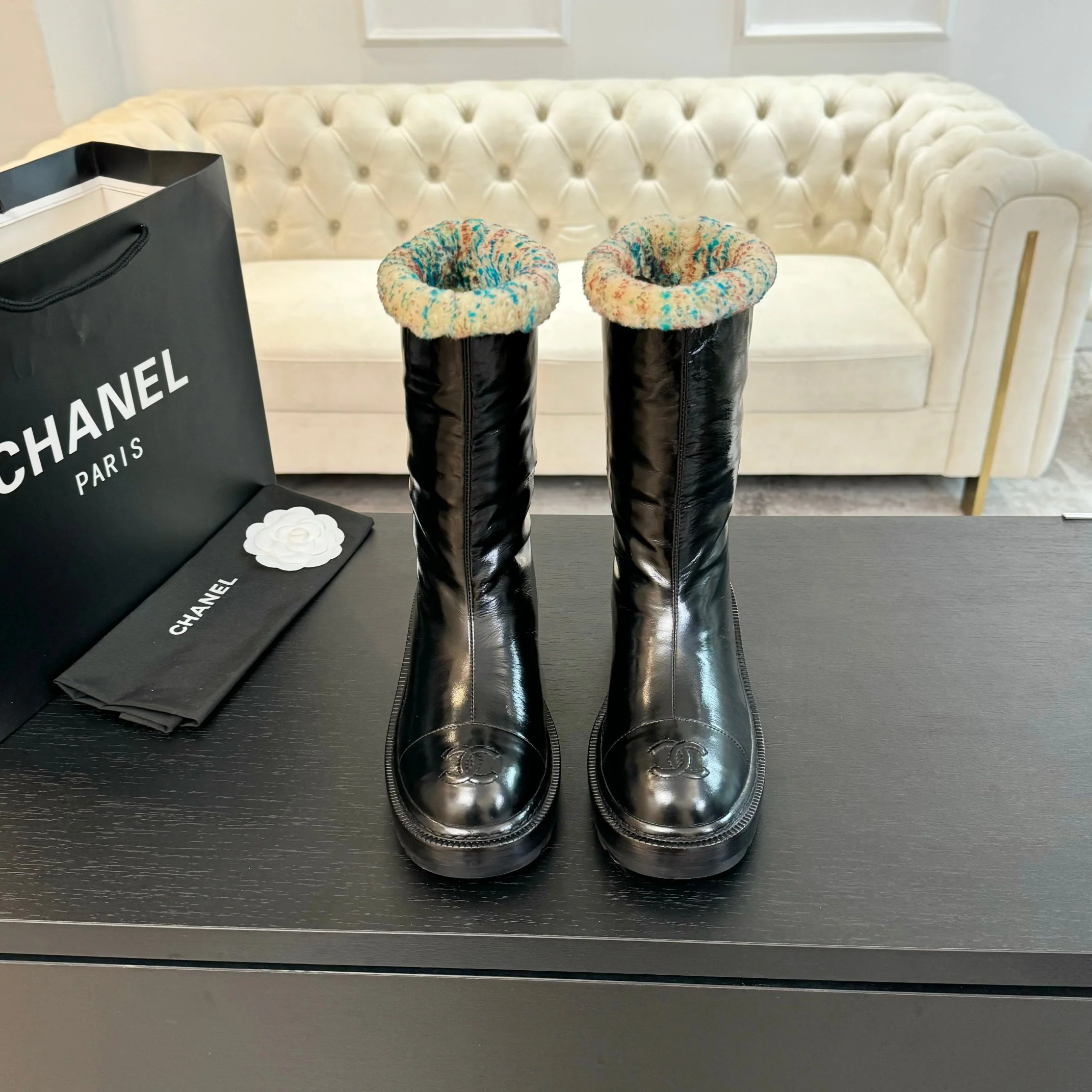 Chanel - Шерстяные сапоги на платформе - Черные