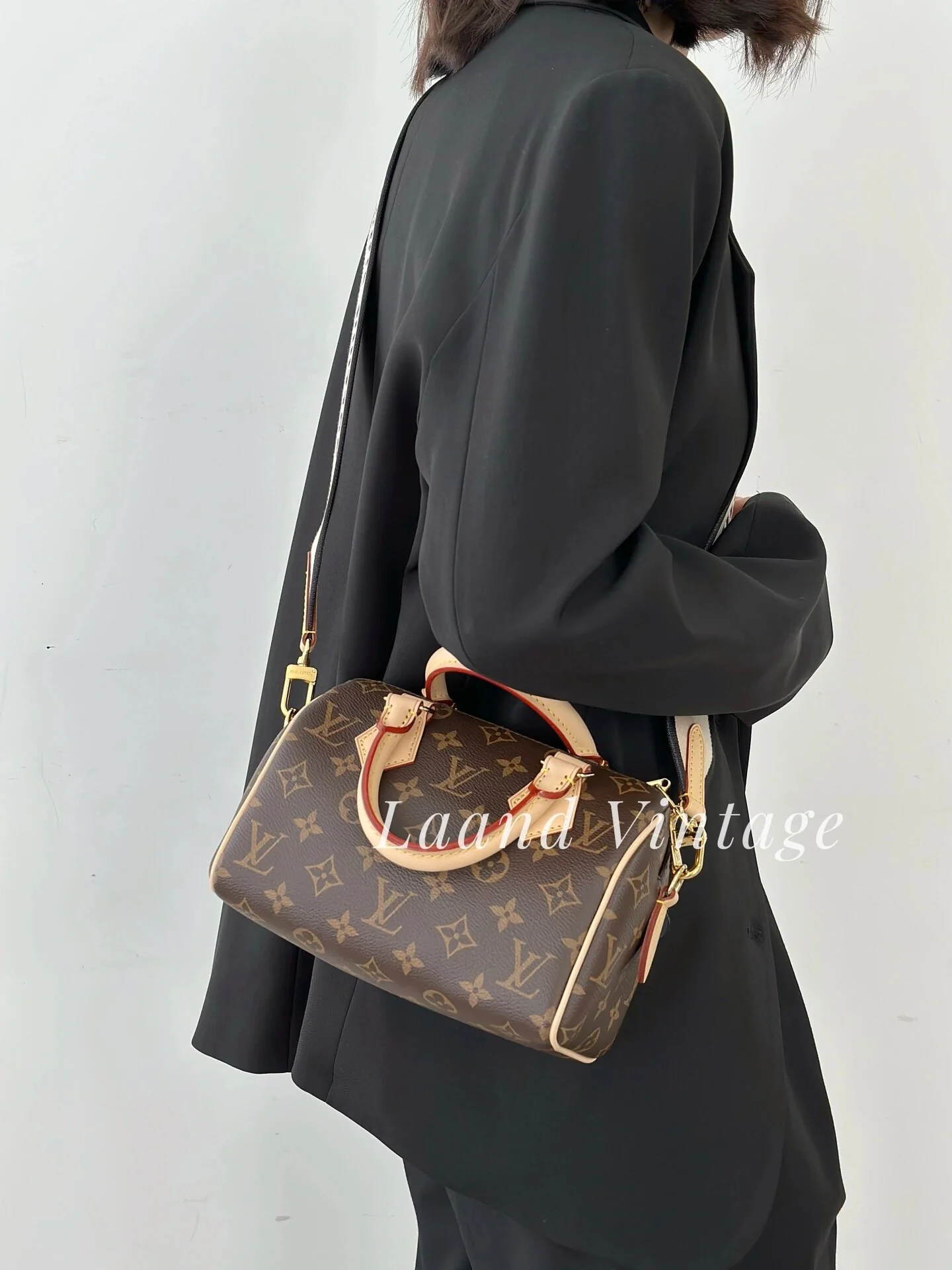 m46234-LV-speedy-bandouliere-20-classic monogram