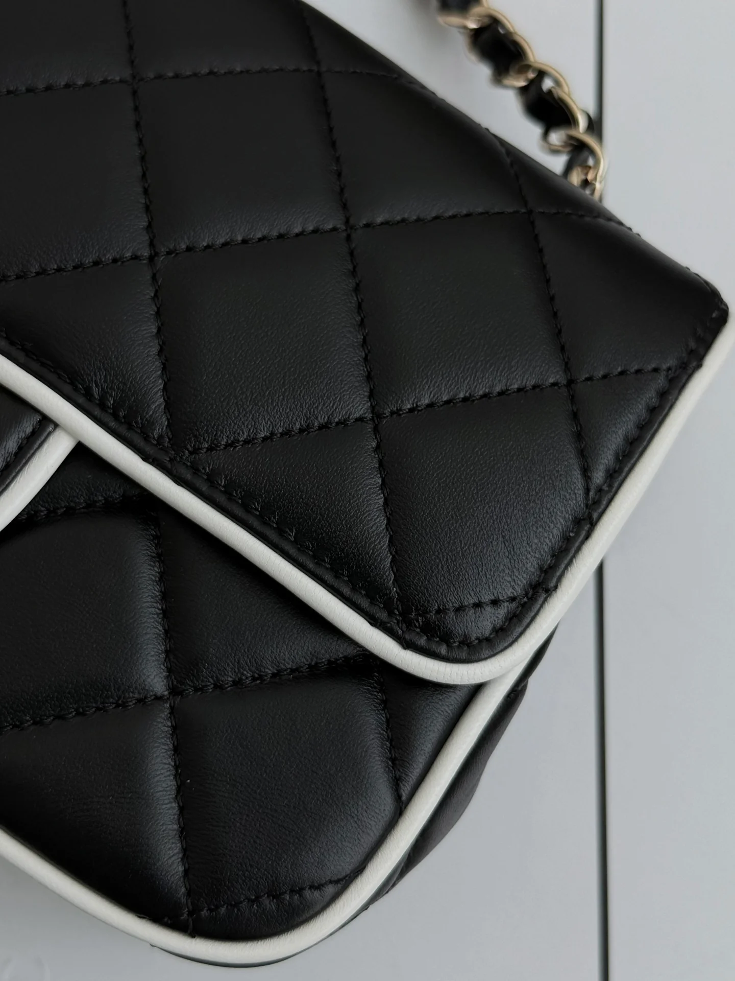 Chanel 25p Panda Square Fat Man Black