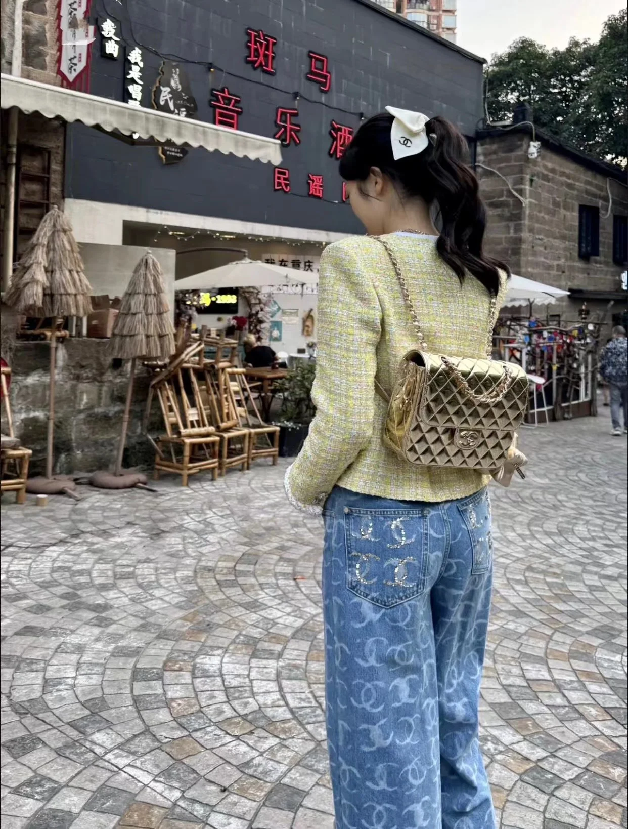 Рюкзак Chanel Early Spring Collection 24c - золотой