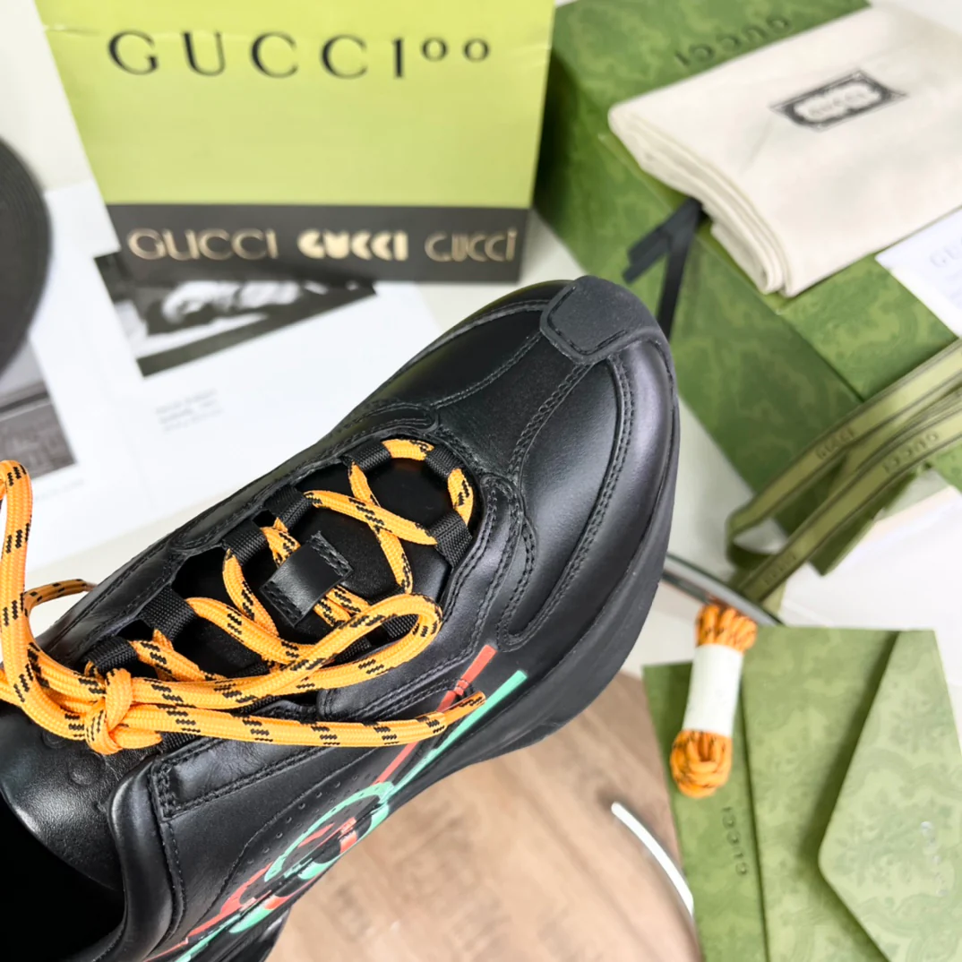 Новинка Gucci 2022 года - Массивные туфли - Женский стиль - Черные