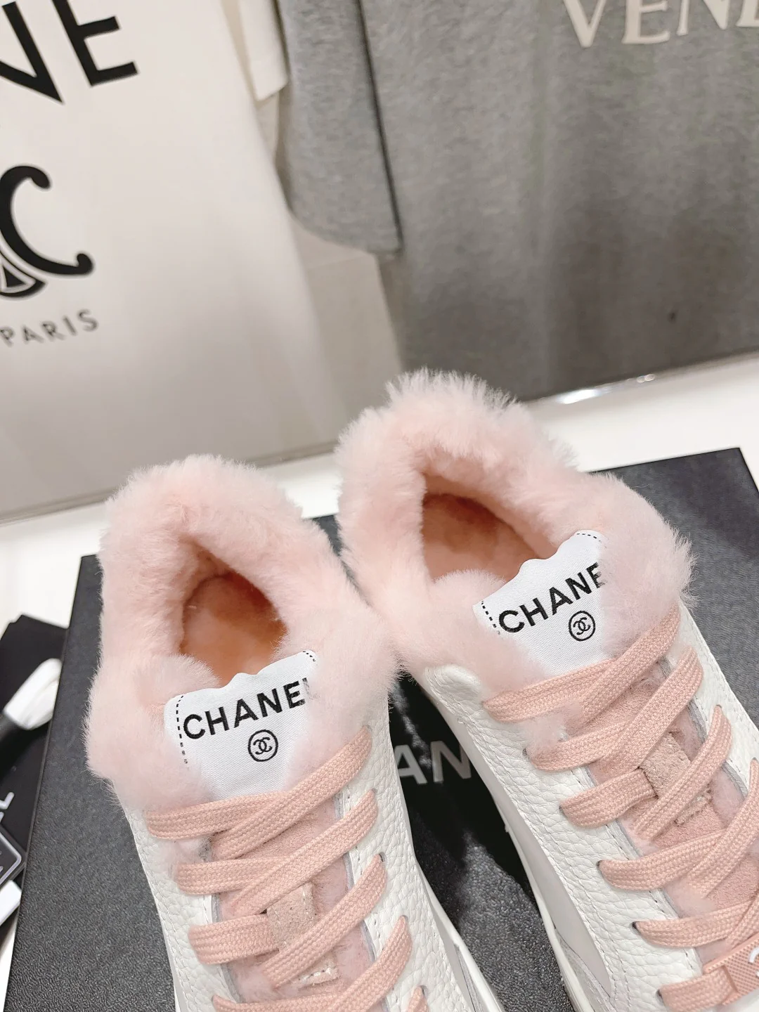 Повседневные туфли на платформе Chanel 2024 — розовые