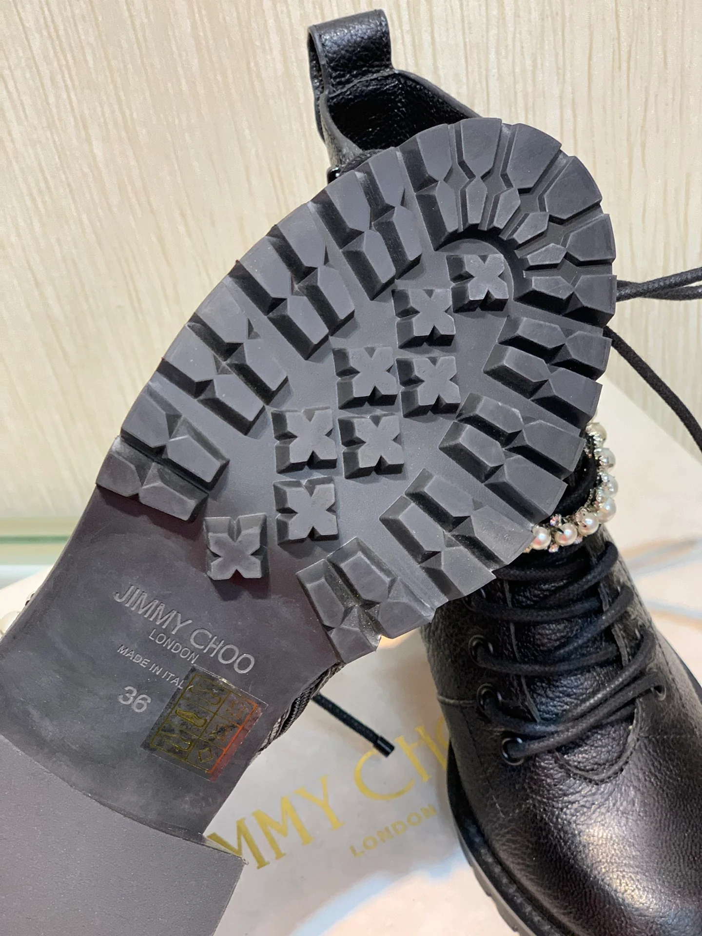 Jimmy - Новинка сезона осень/зима 2022 - Стразы Swarovski, жемчуг - 6-5 см