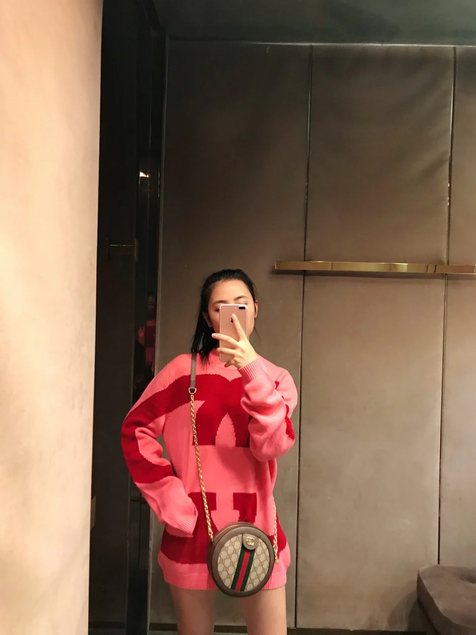 Круглая сумка Gucci Ophidia - сумка через плечо - канва с монограммой