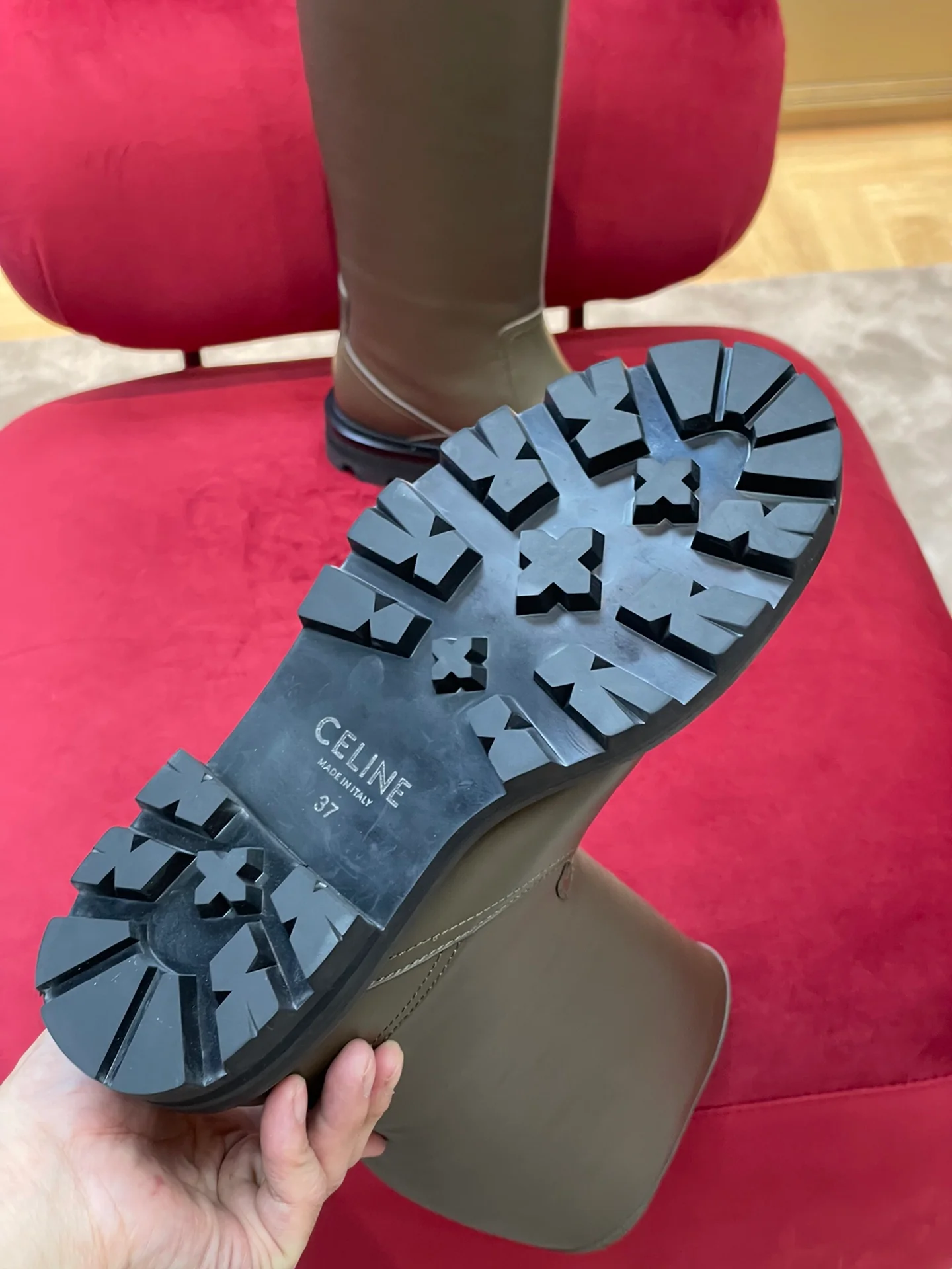 Celine - Новинка сезона осень/зима 2022 - Ботинки на платформе