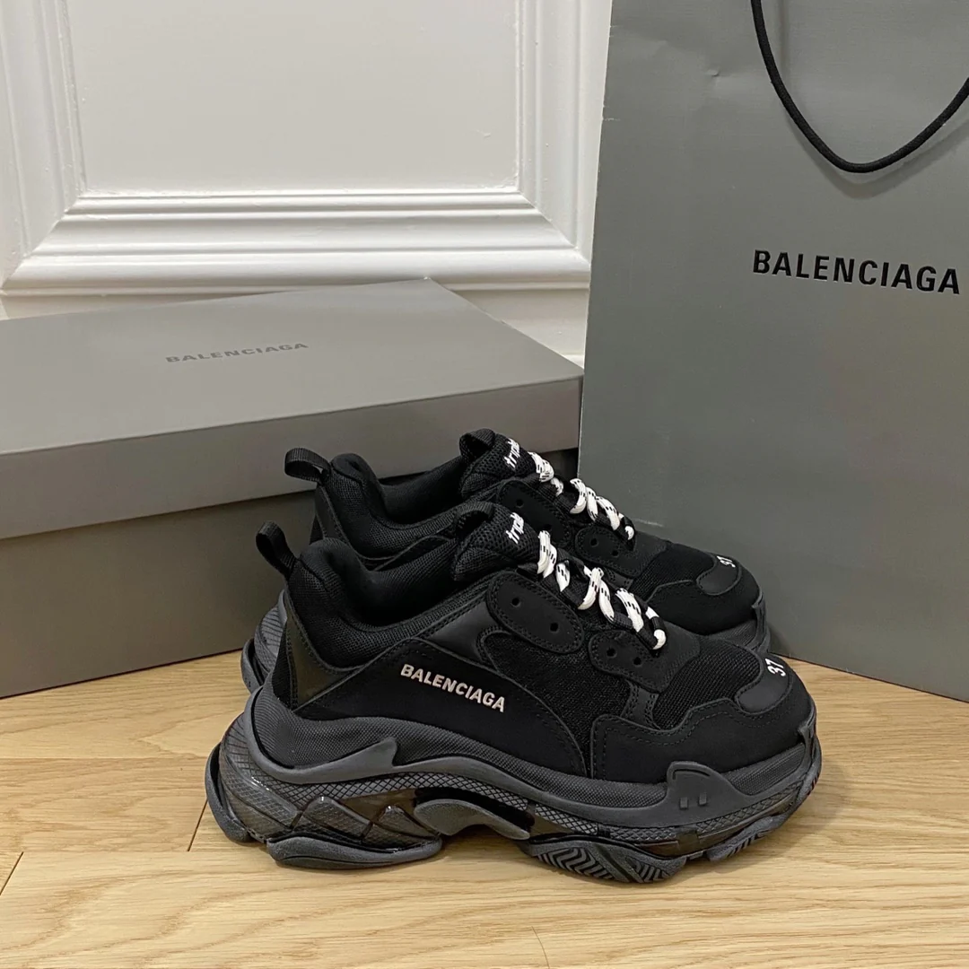 Кроссовки Balenciaga Triples Cushion Chunky