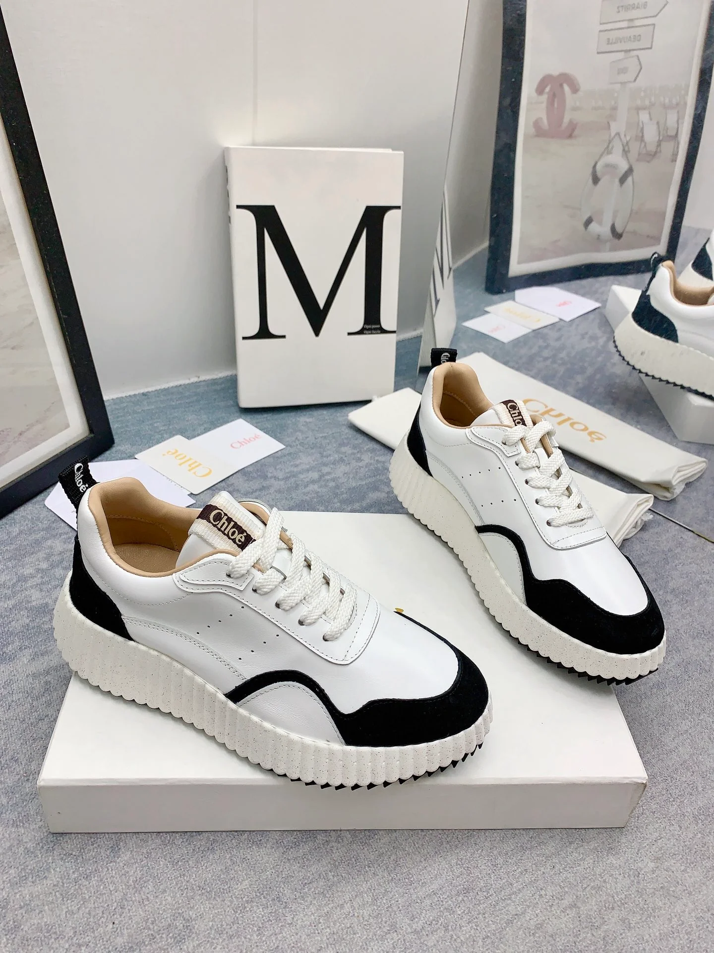 Кроссовки Chloe-nama-sneaker Rainbow Series - белые и черные