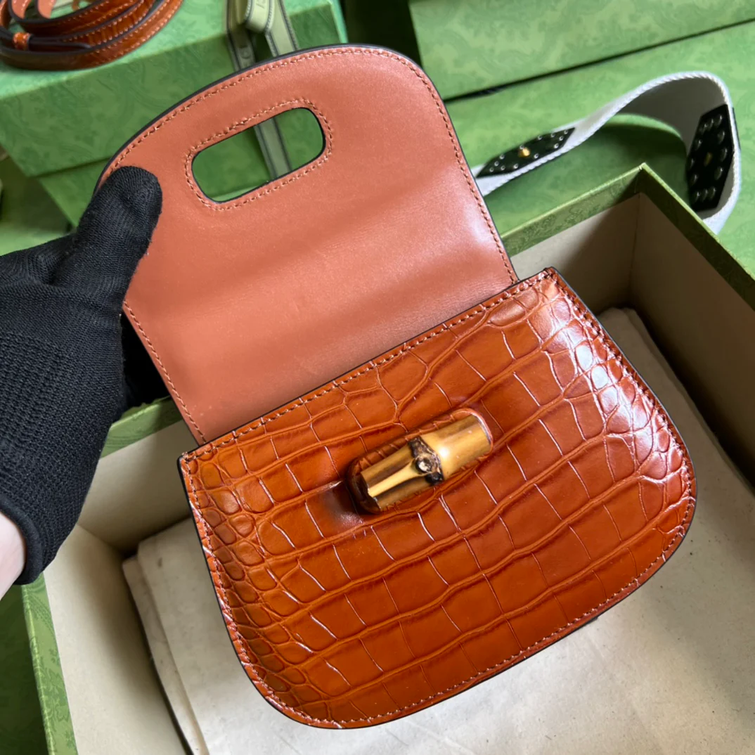 Маленькая сумочка Gucci с бамбуковой ручкой - 17x12x7 см - 1