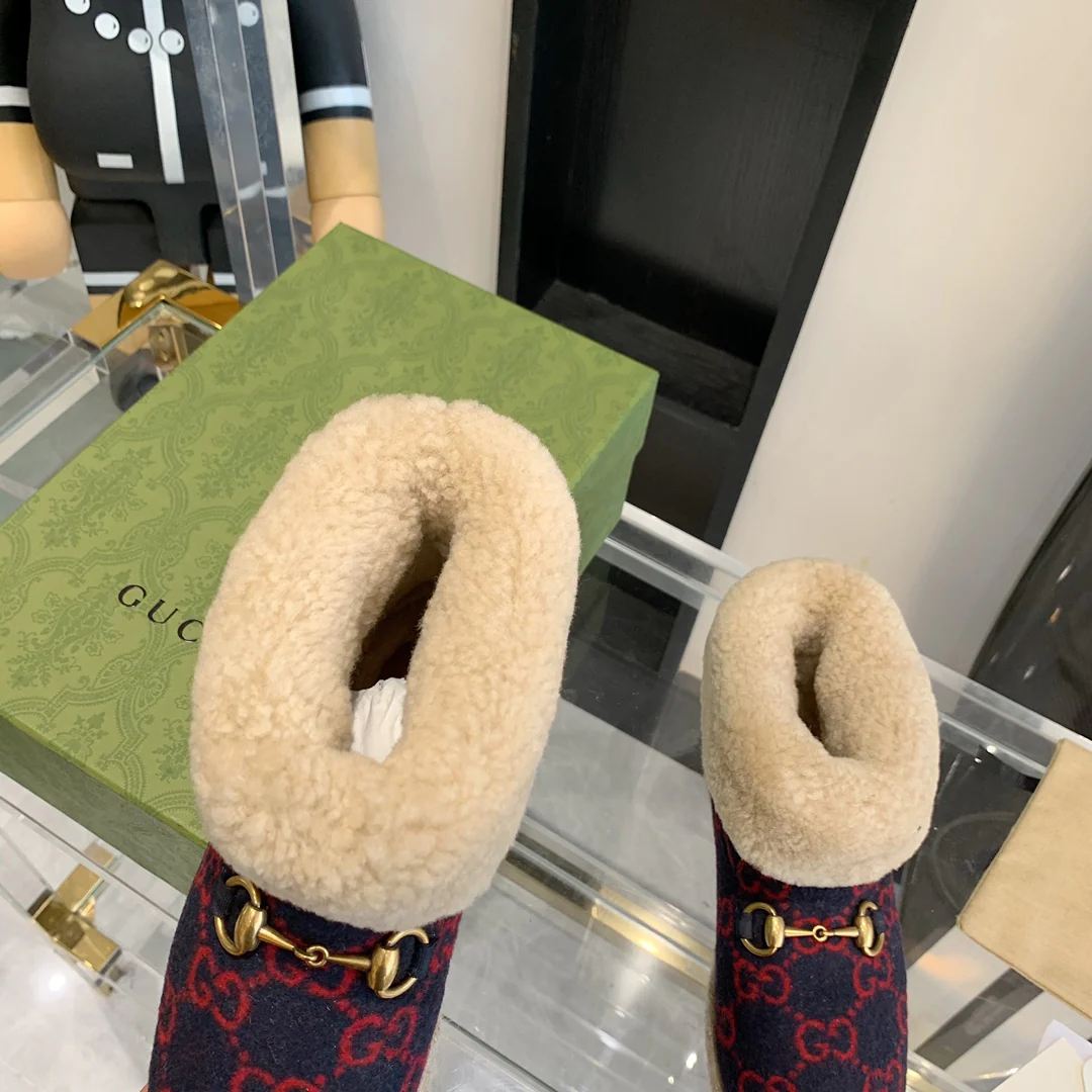 Снежные сапоги Gucci — модель унисекс