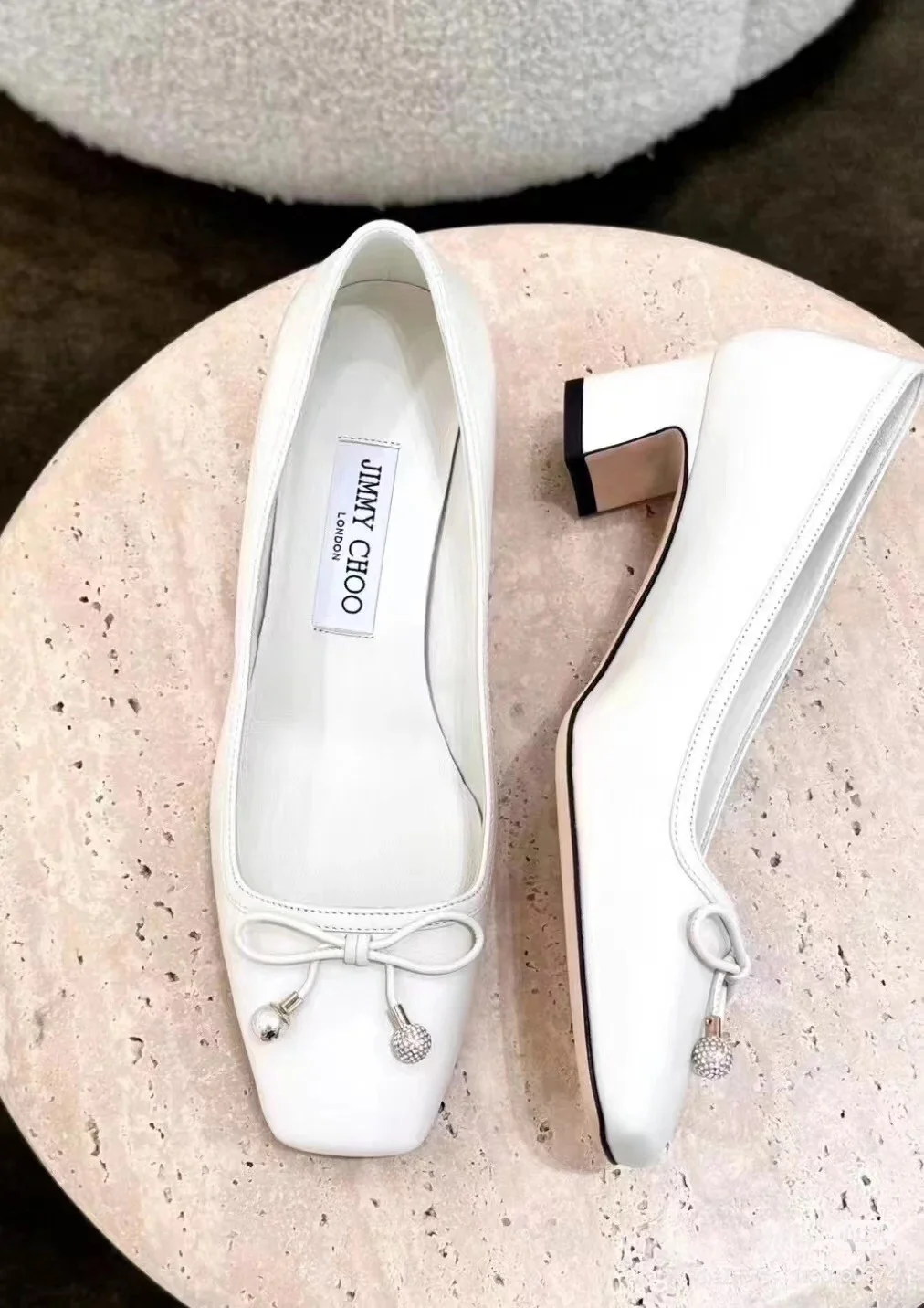 Туфли на низком каблуке с квадратным носком Jimmy 2024 - белые