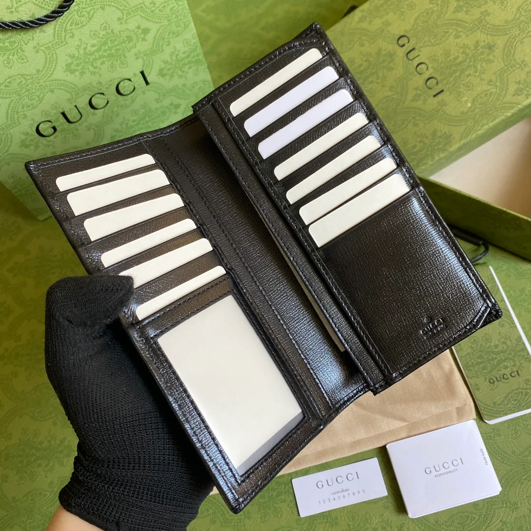 Gucci 男款长夹