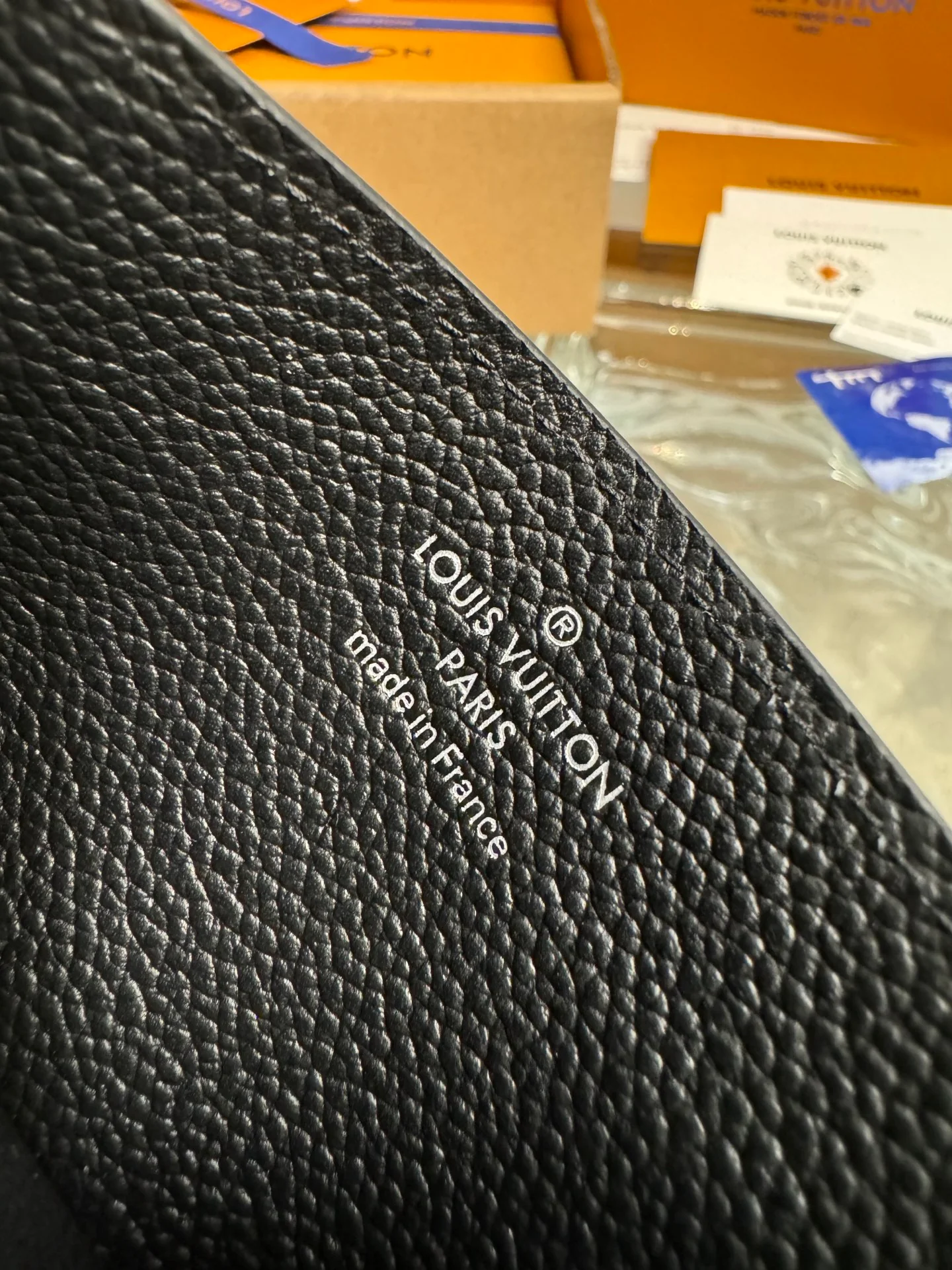 Двойной держатель для карт LV-m81415