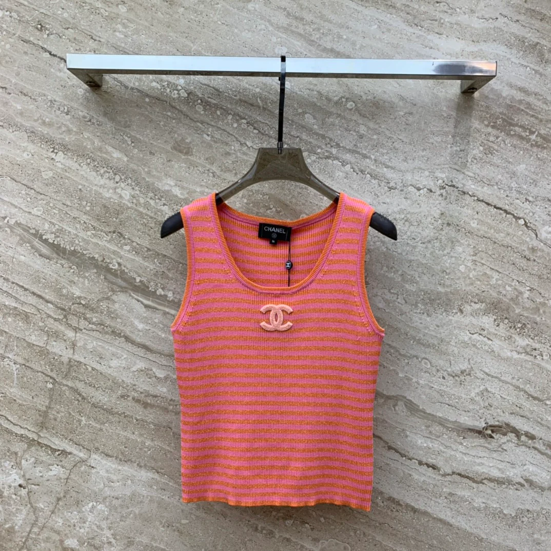 Chanel-2403 - Роскошный и красивый вязаный жилет