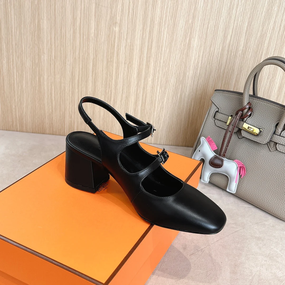 Балетные туфли на высоком каблуке Hermes 2024 - черные