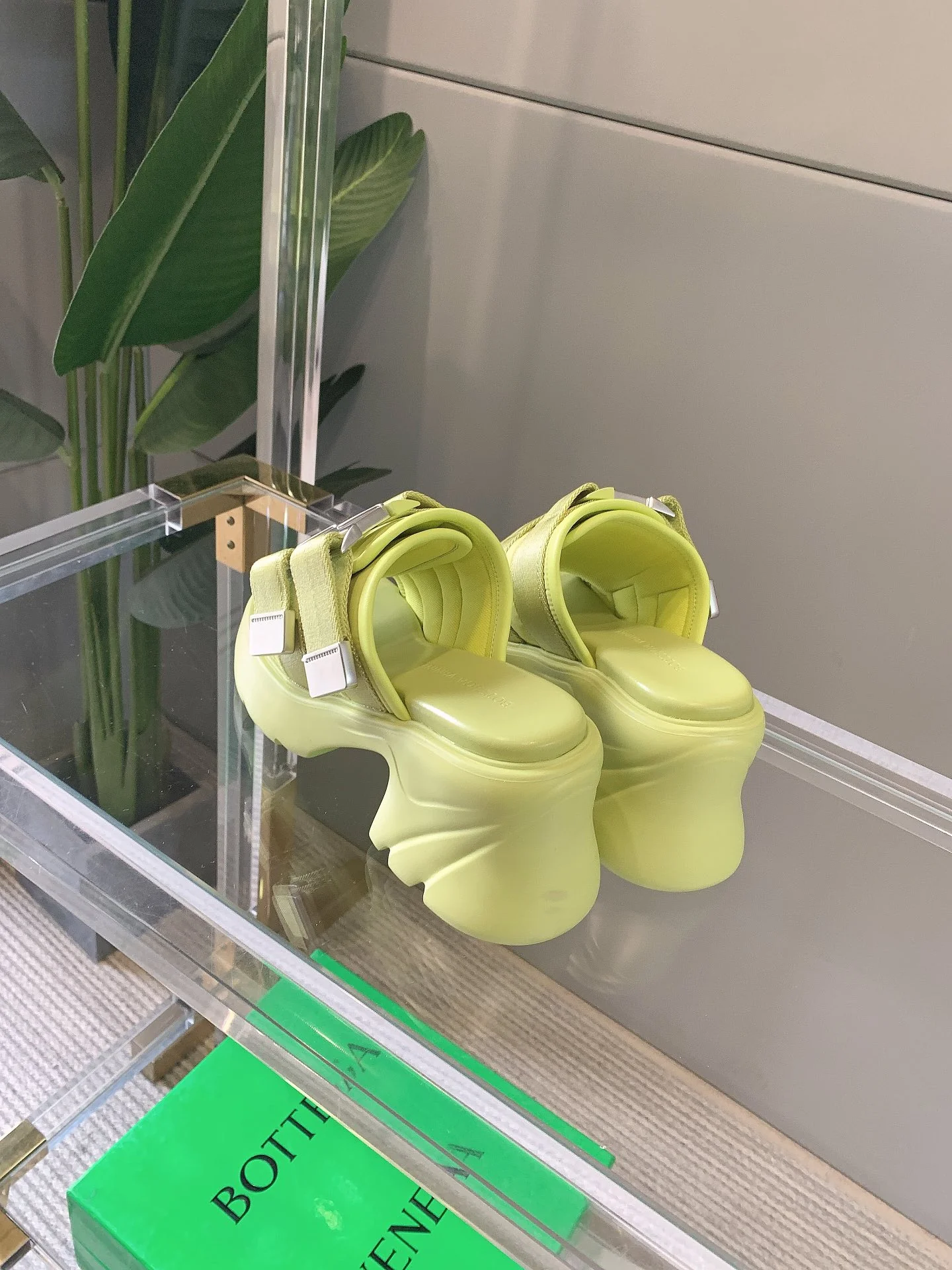 BV - Сандалии на платформе - Желтые