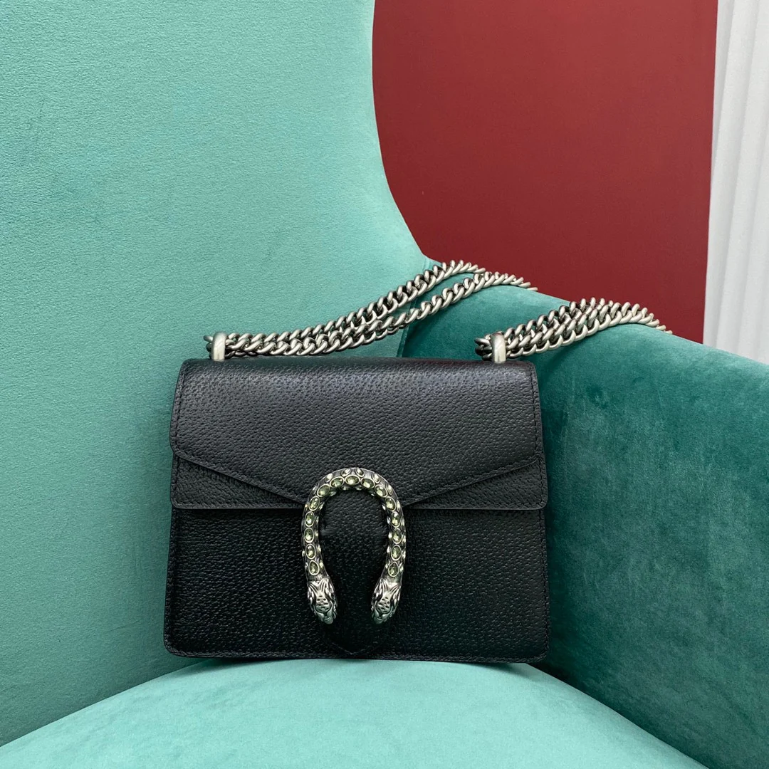 Сумка Gucci Dionysus, черная, с текстурой свиной кожи, маленький размер.