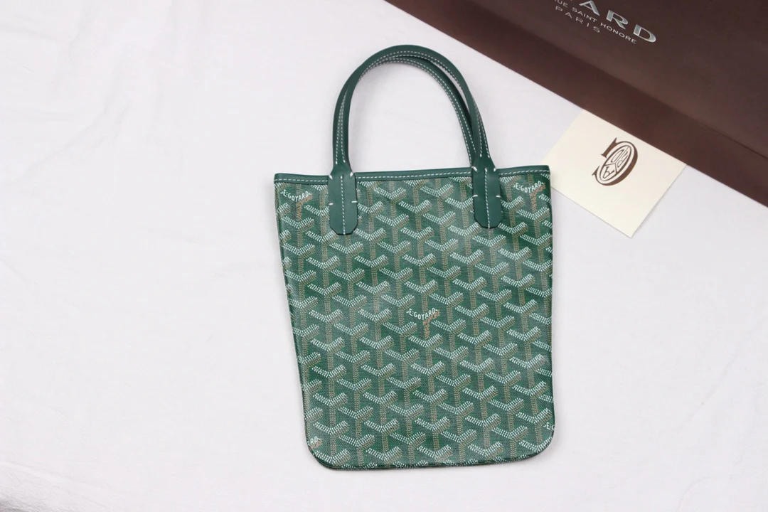 Мини-сумка Goyard 7