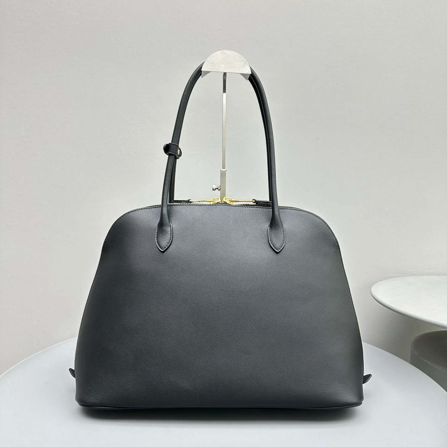 Мотоциклетная сумка Miu Miu-24ss