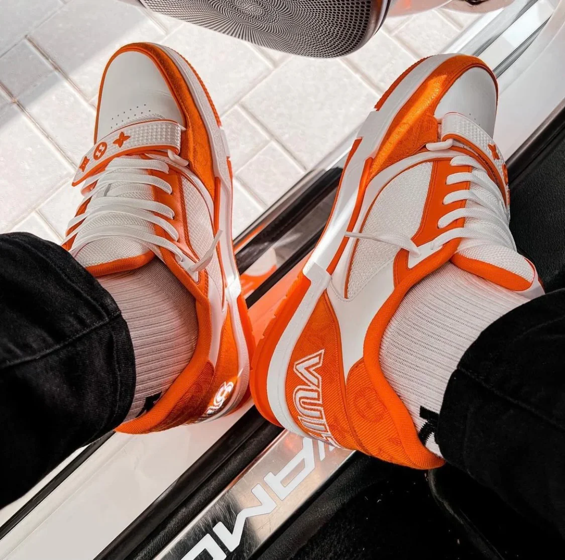 Кроссовки LV Trainer Series - Джинсовые на липучках - Спортивная обувь - Унисекс - Оранжевые