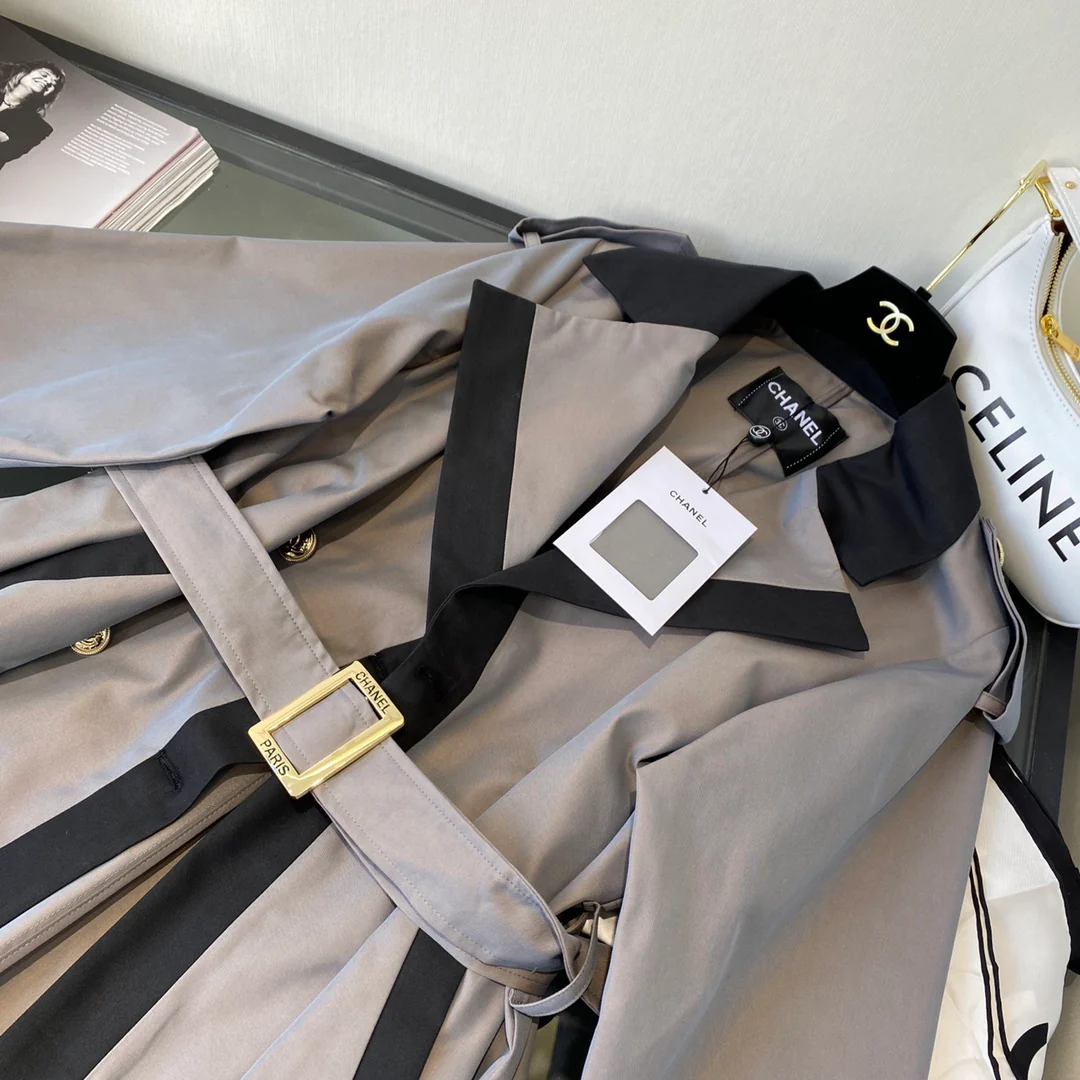 Тренч Chanel с отворотом