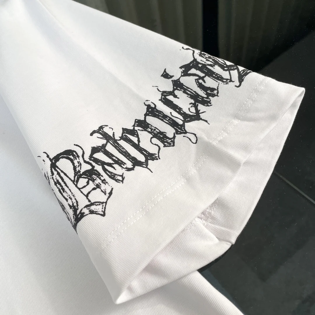 Футболка Balenciaga 2404 ?Год Дракона?, лимитированная серия, с круглым вырезом и коротким рукавом, белая.