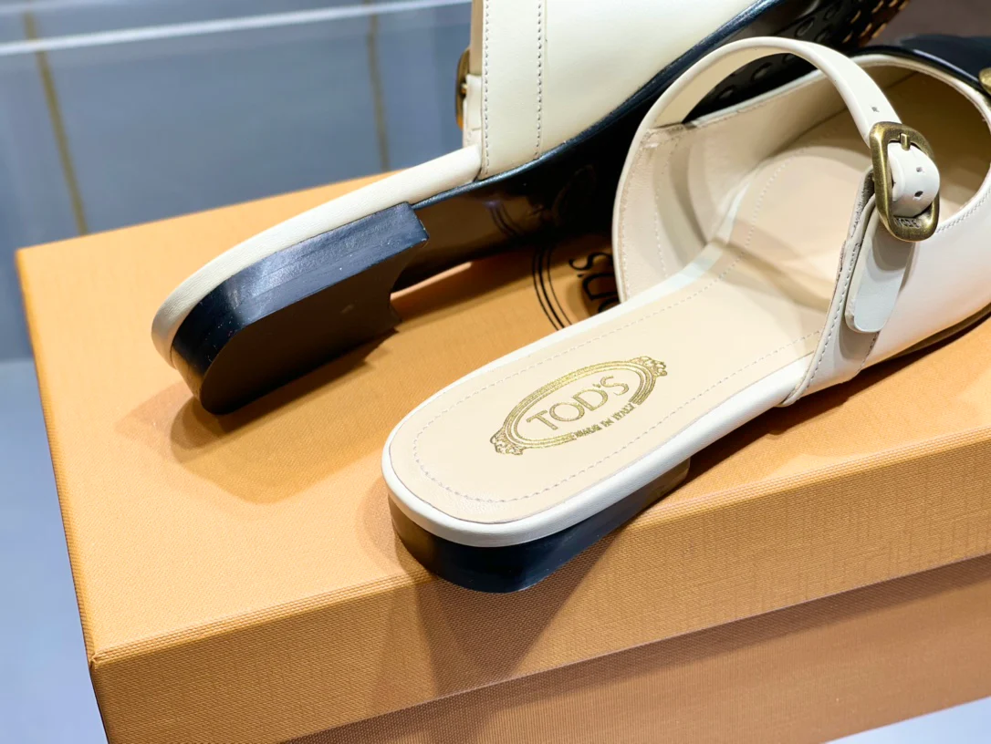 Tods - Металлическая пряжка - Полутапочки