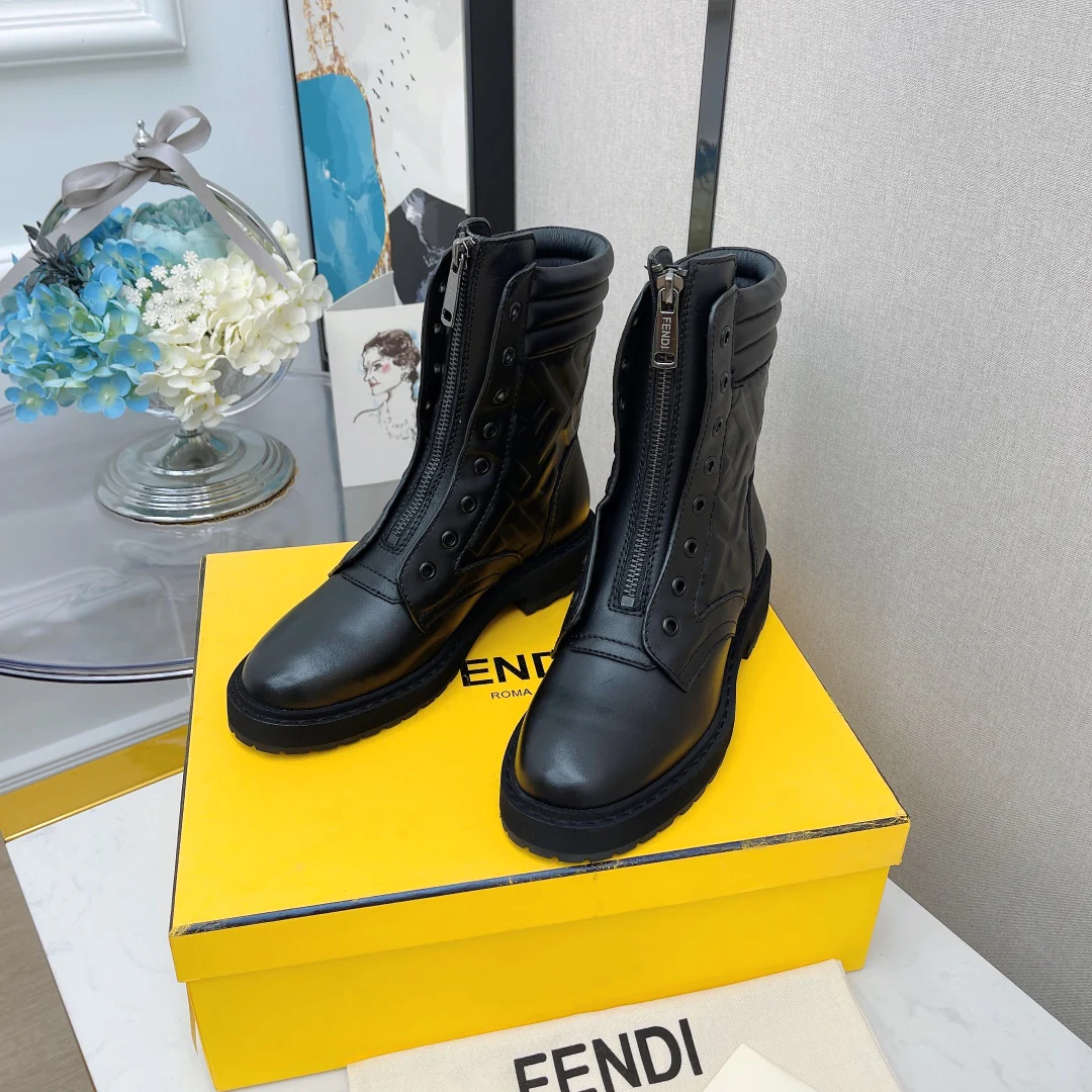 Ботильоны Fendi на молнии