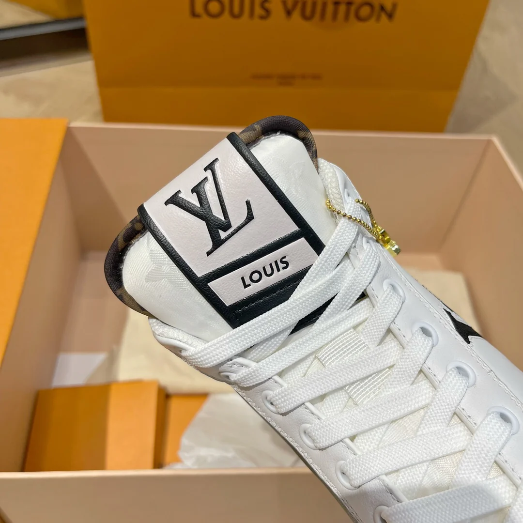 Обувь LV - LV Trainer - высокие - спортивная/повседневная обувь - серо-белый вариант