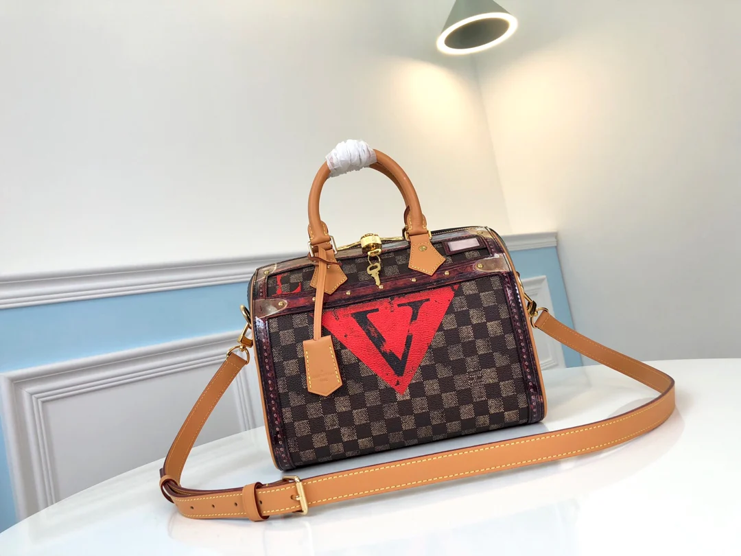 m52249-LV-speedy-25-Boston Bag