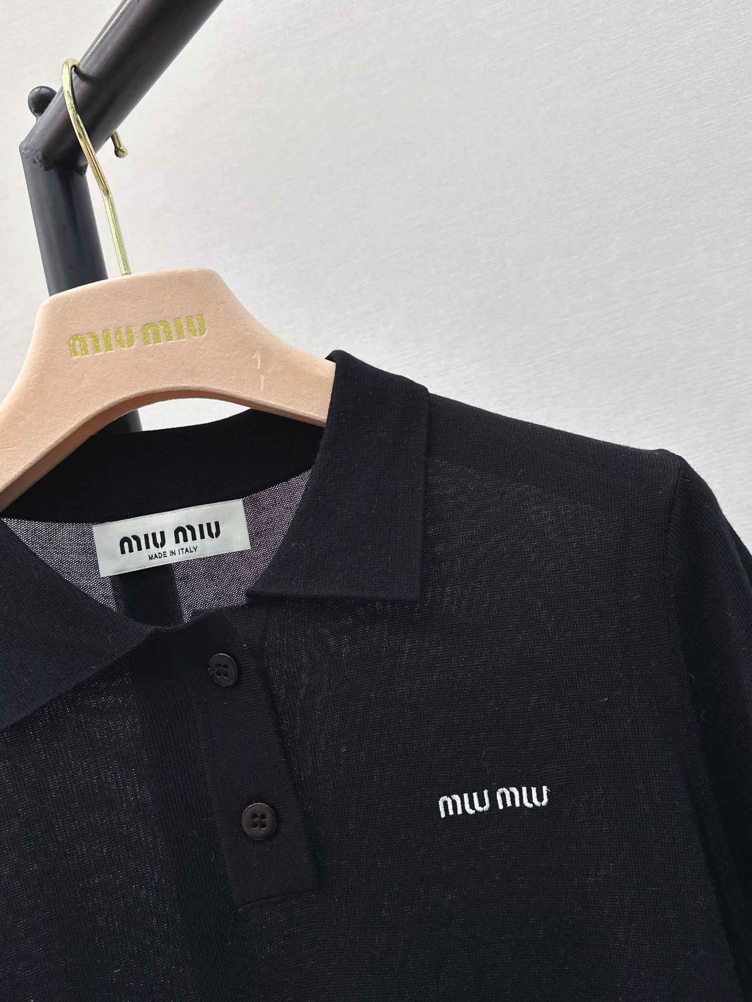 Miu Miu - 2404 - 24ss Весенне-летний новый вязаный свитер-поло - Черный