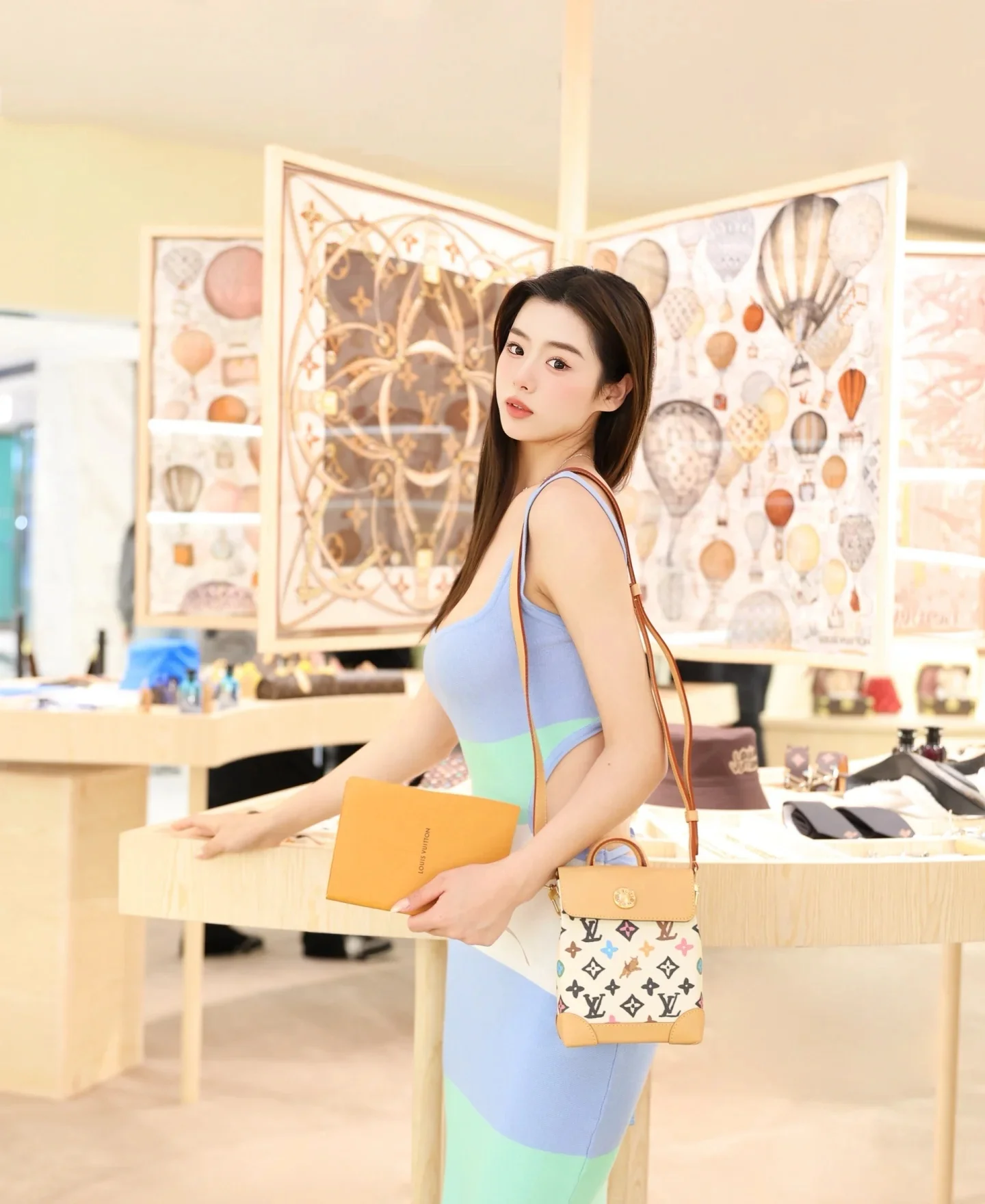 сумка через плечо m83429-LV-nano-steamer