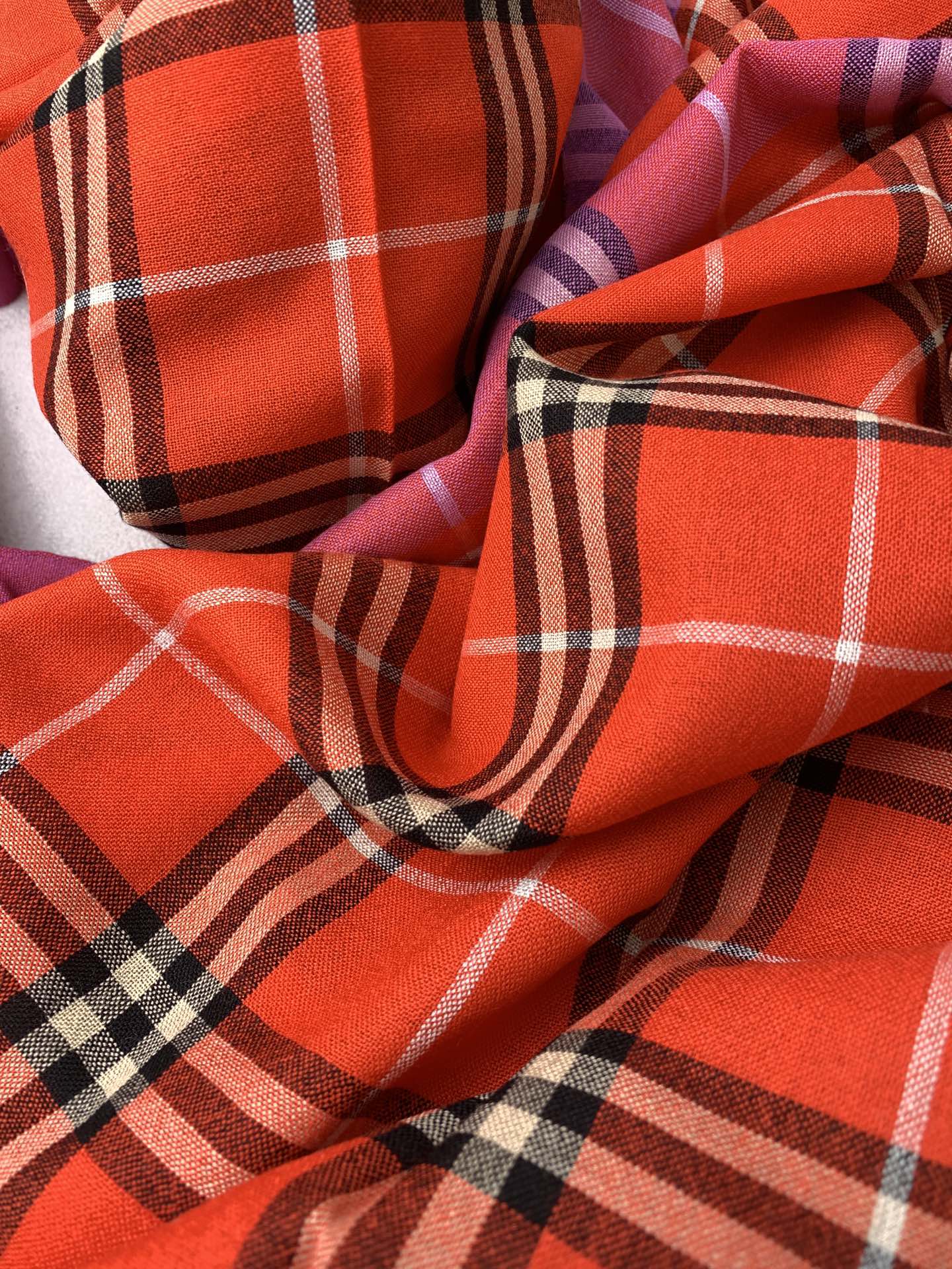 Шарф в клетку Burberry - 200 см - 75 см - 35 см - Кашемир - 45 см - Шотландский кашемир - 20 см - Шелк