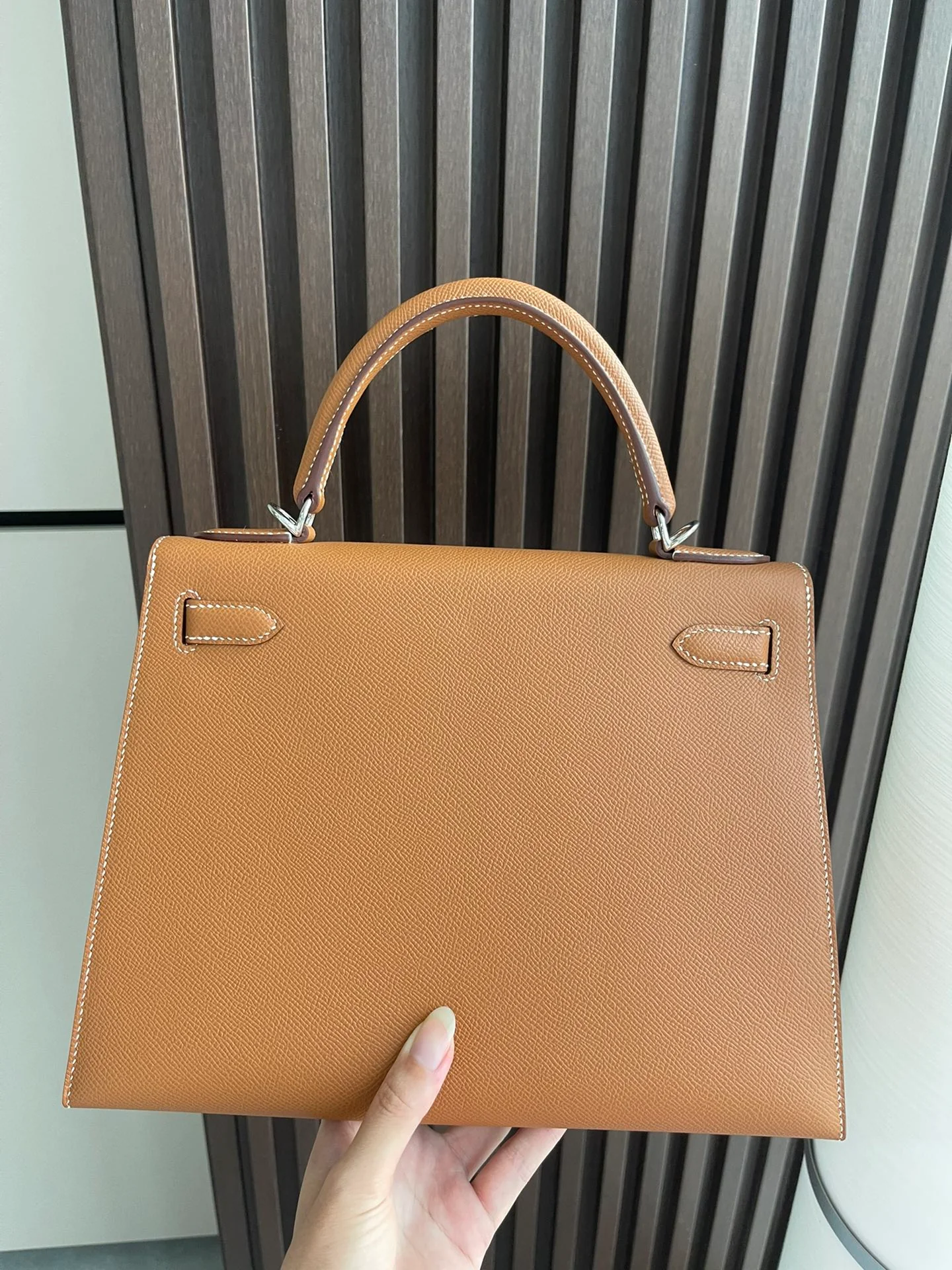 Hermes Kelly 28 Epsom Outer Seam Gold Brown Silver Buckle