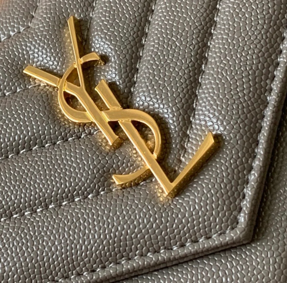 YSL Monogram Caviar - WOC - Серый с золотой пряжкой - 22 см