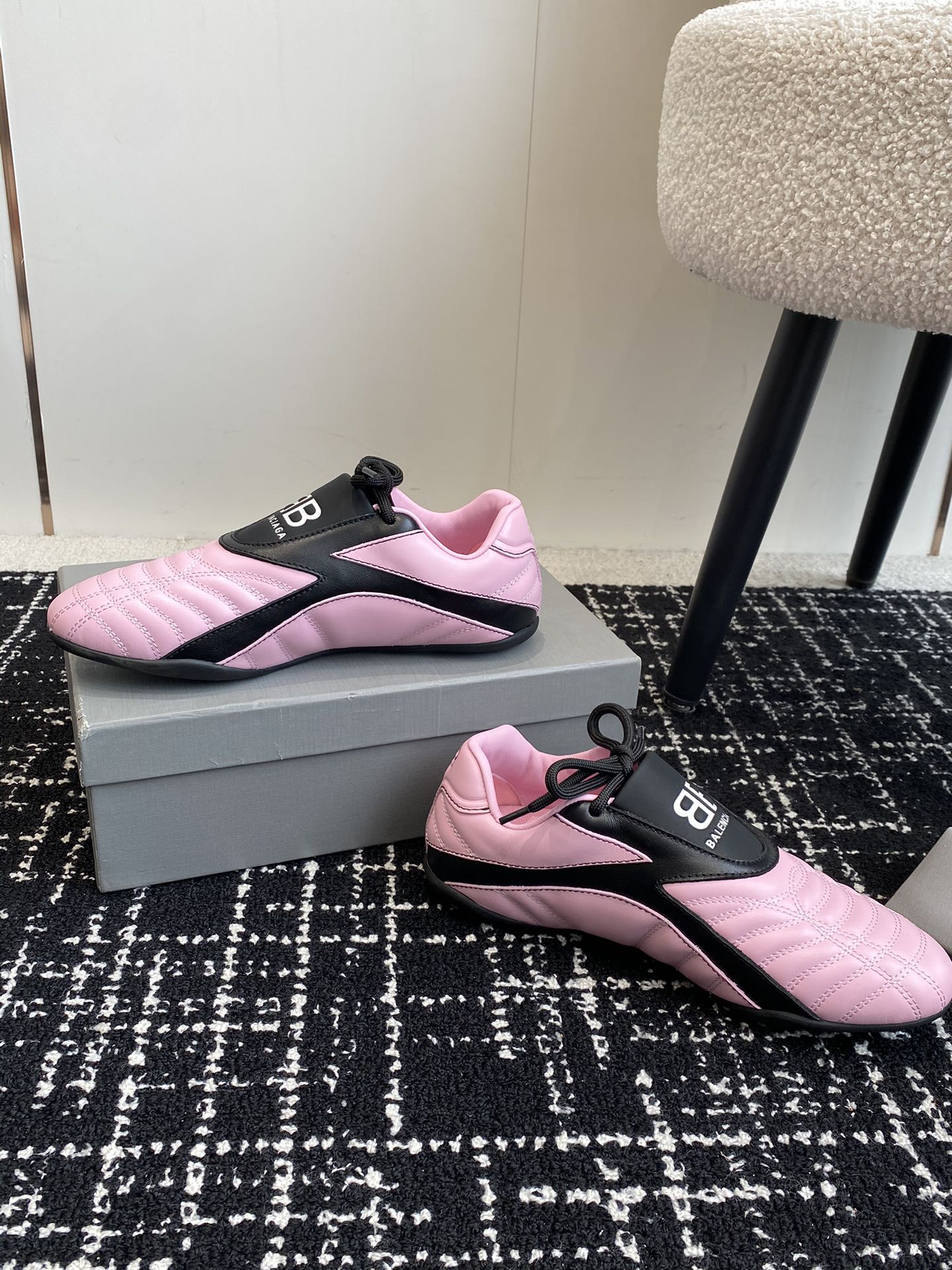 Повседневные бейсбольные кроссовки Balenciaga 2024 — розовые