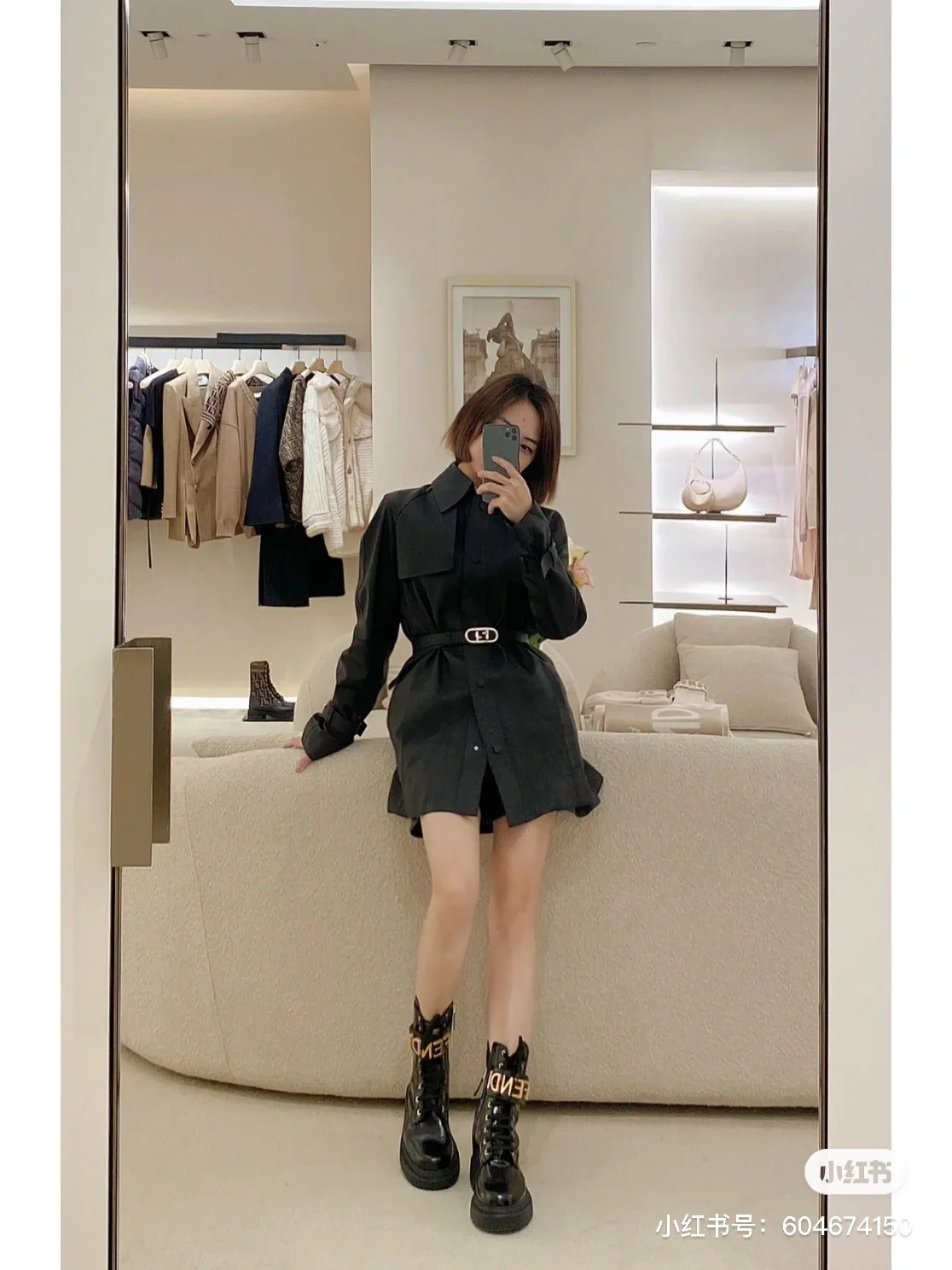 Сапоги для верховой езды Fendi средней высоты — фото в них.