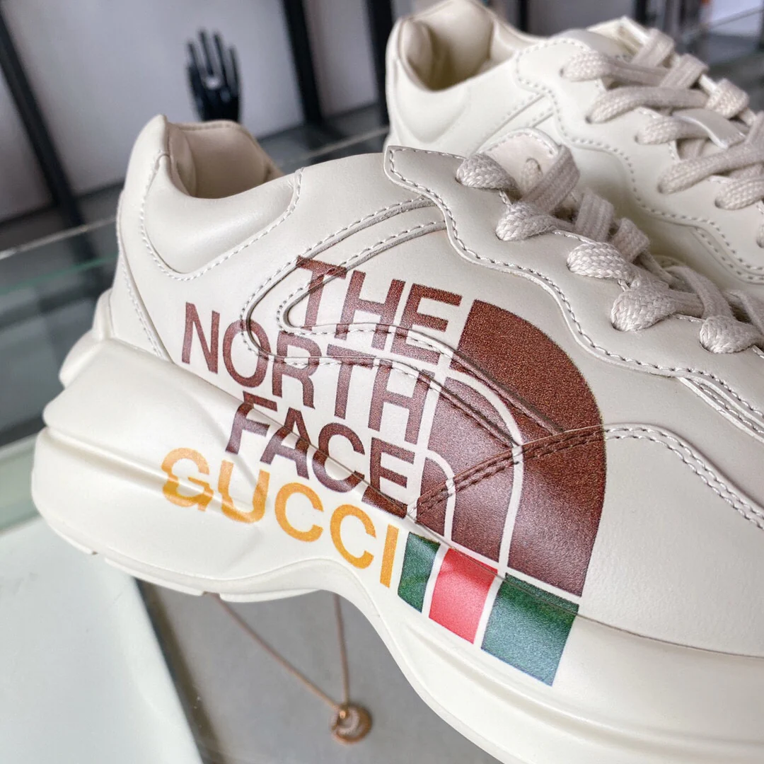 Gucci - массивные кроссовки - коллаборация с The North Face