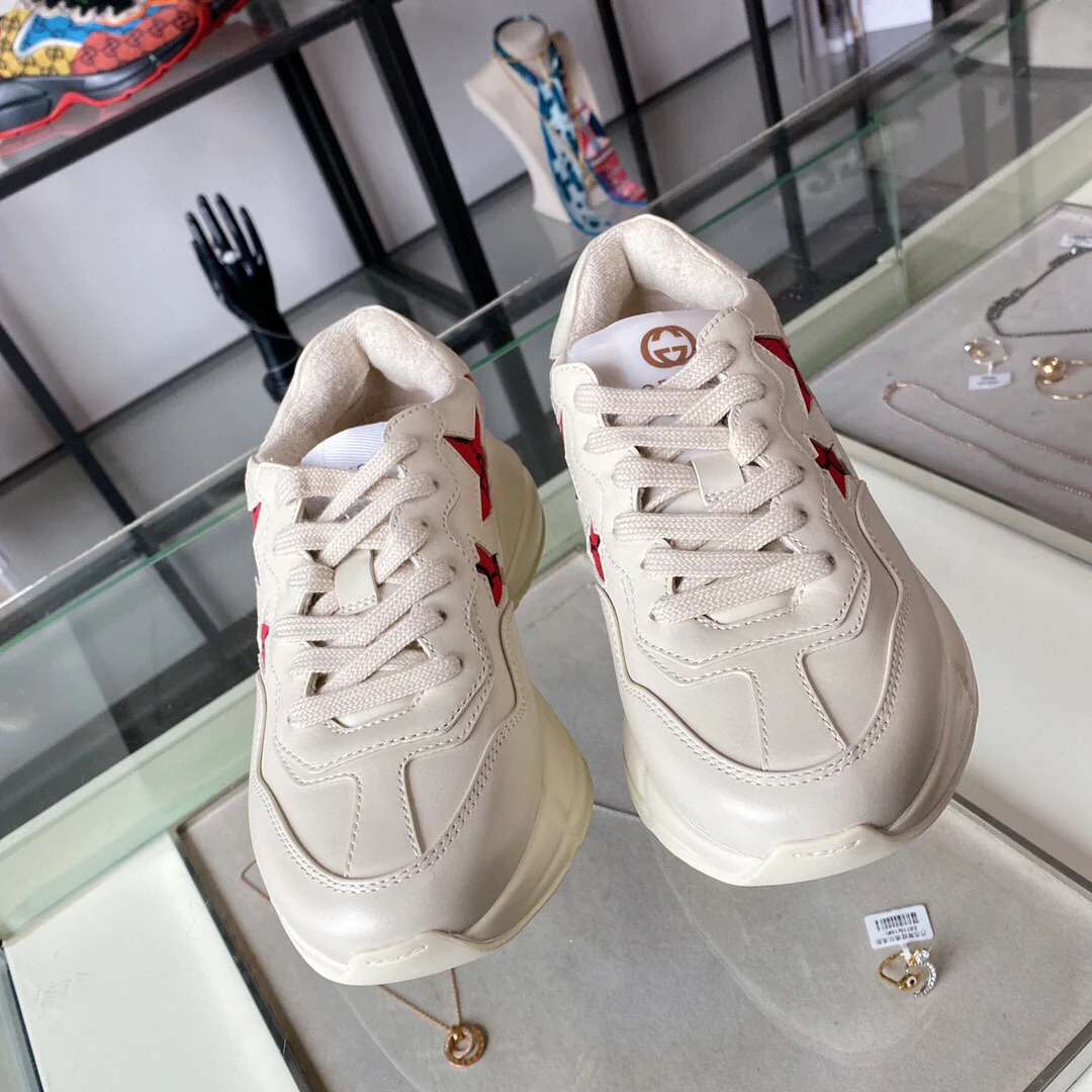 Gucci - Кроссовки в стиле 