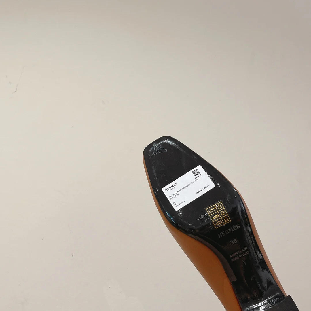 Полуприцеп Hermes Muller на низком каблуке