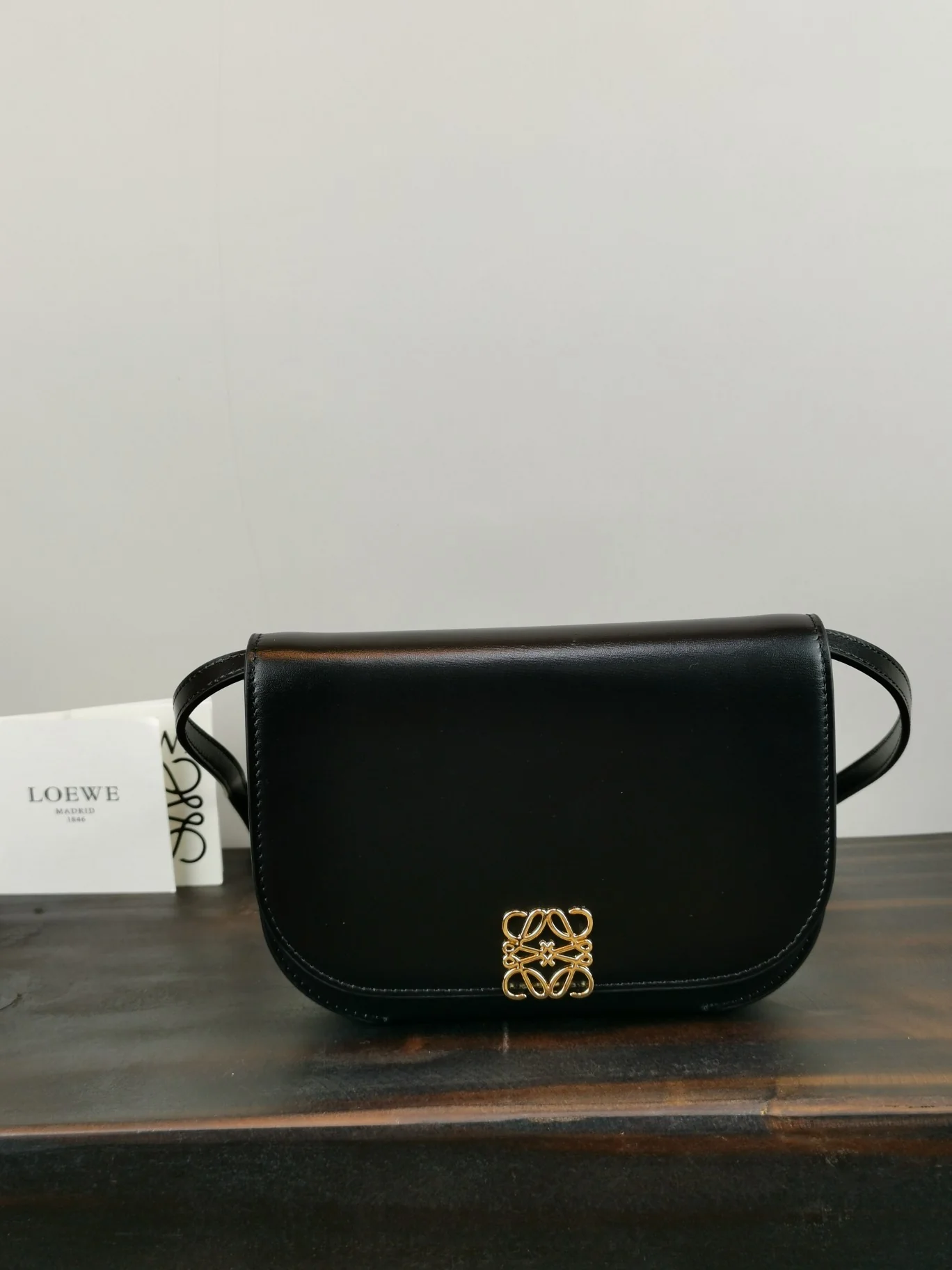 Loewe-goya-series-mini-2