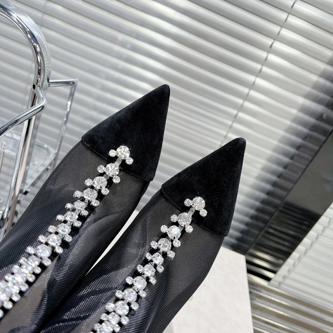 Jimmy - Новинка весны/лета 2023 - Сетчатые сапоги на шпильке, украшенные стразами.