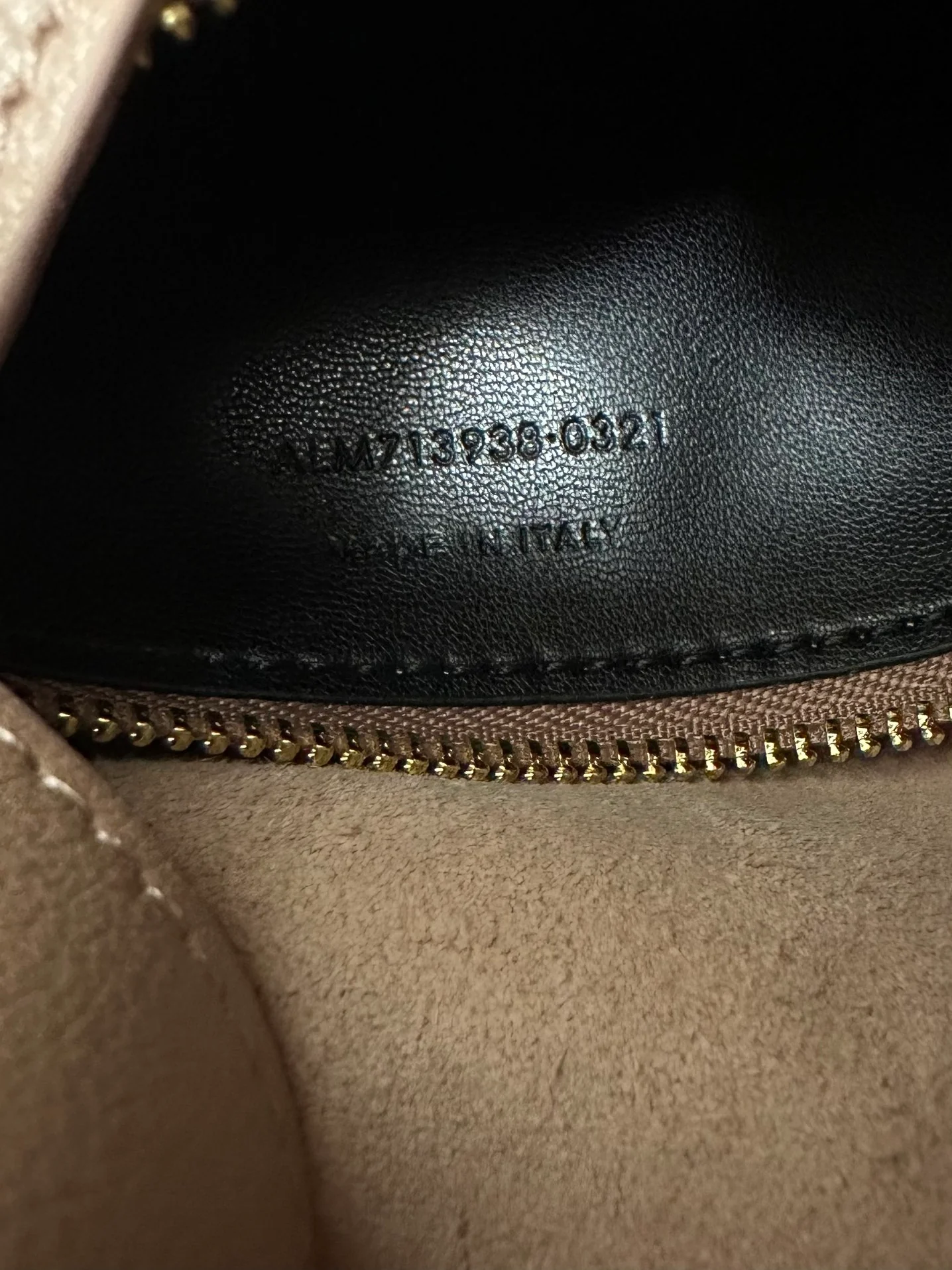 YSL-le-5-a-7-soft-hobo-rose sand